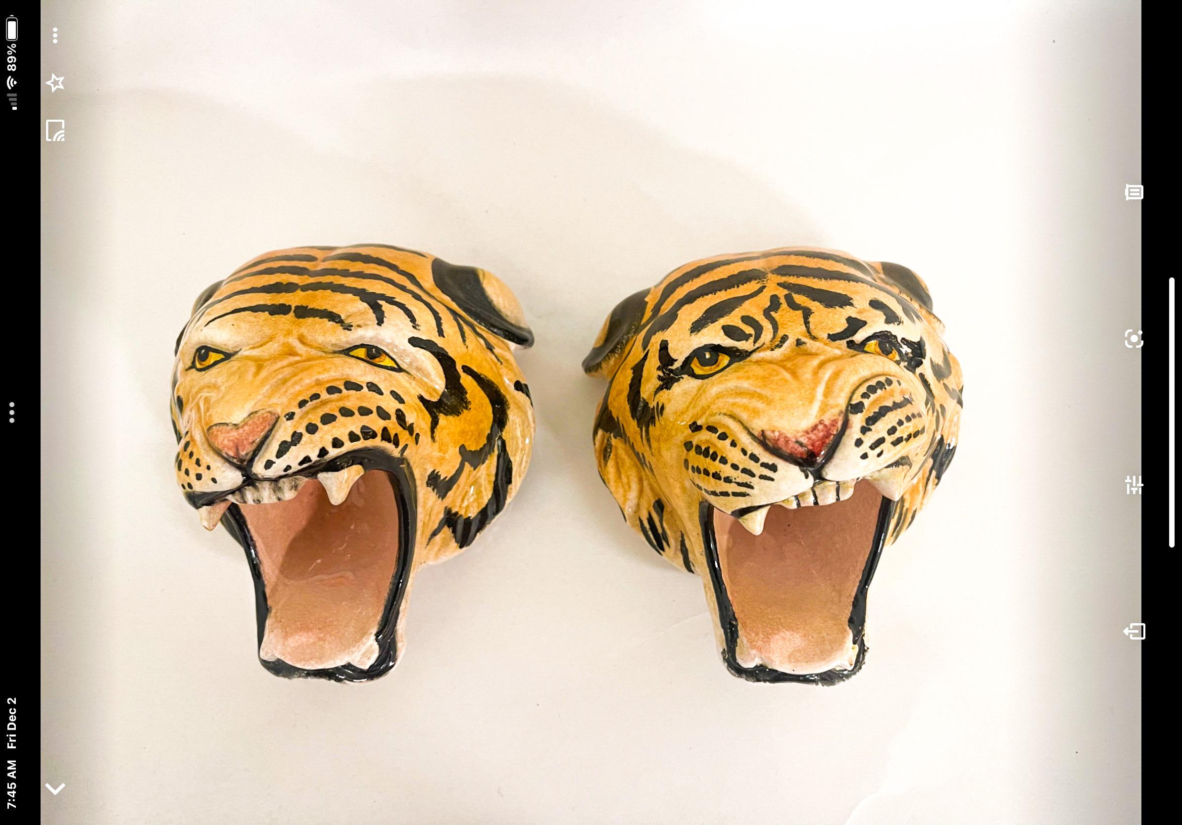 Hollywood Regency Era Italian Terracotta Wall Mounted Tiger Figurines / Busts -2 In Good Condition In Kennesaw, GA