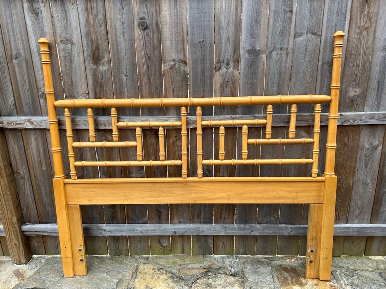 Hollywood Regency Faux Bamboo Chinoserie Headboard by Dixie In Good Condition For Sale In Redding, CT