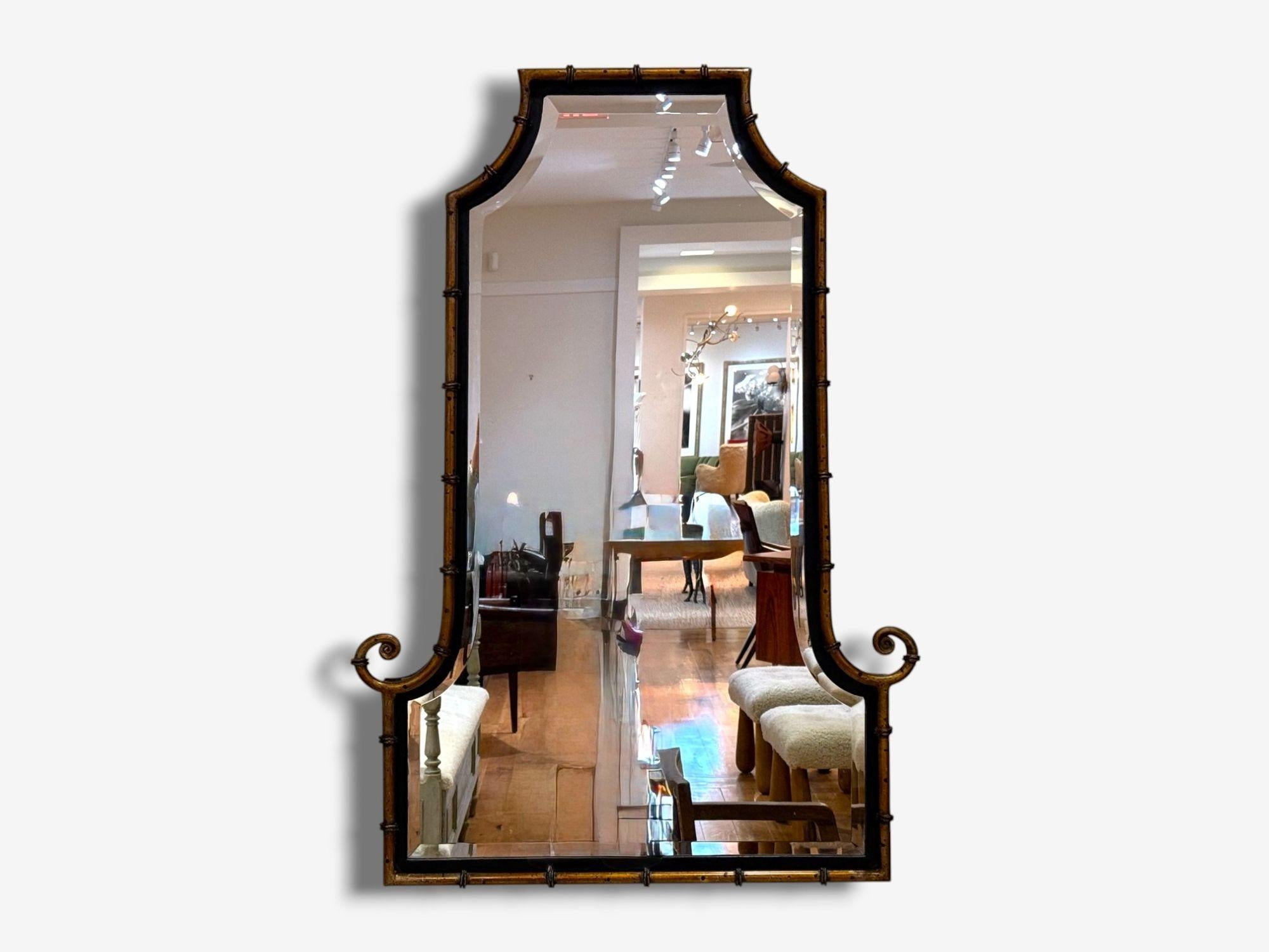 Hollywood Regency, Faux Bamboo Gilt Metal, Pagoda Form Wall Mirrors, USA, 1960s In Good Condition For Sale In Manhasset, NY