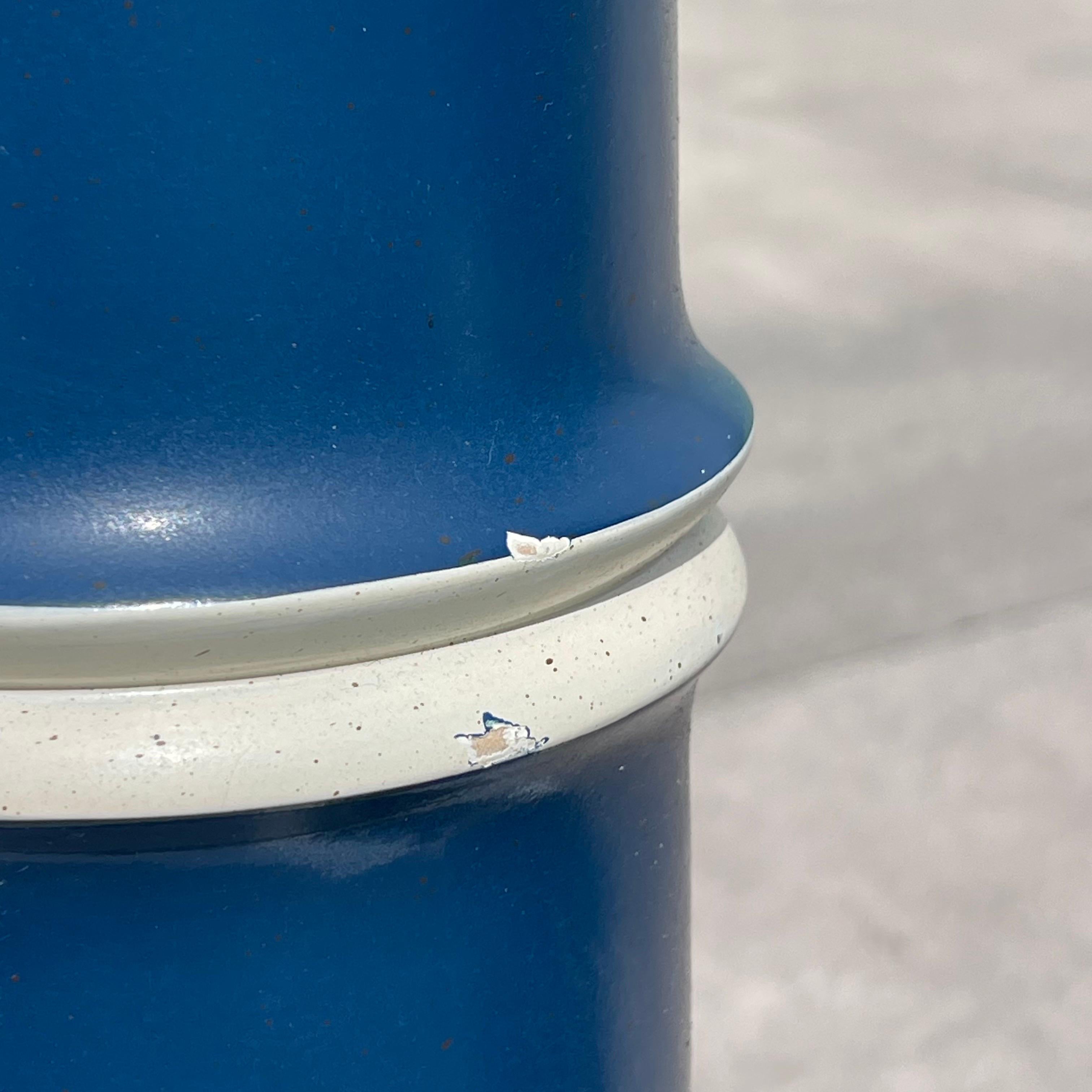 Pareja de lámparas de sobremesa de bambú de imitación Hollywood Regency en venta 2