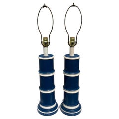 Lampade da tavolo in bambù finto Hollywood Regency, una coppia