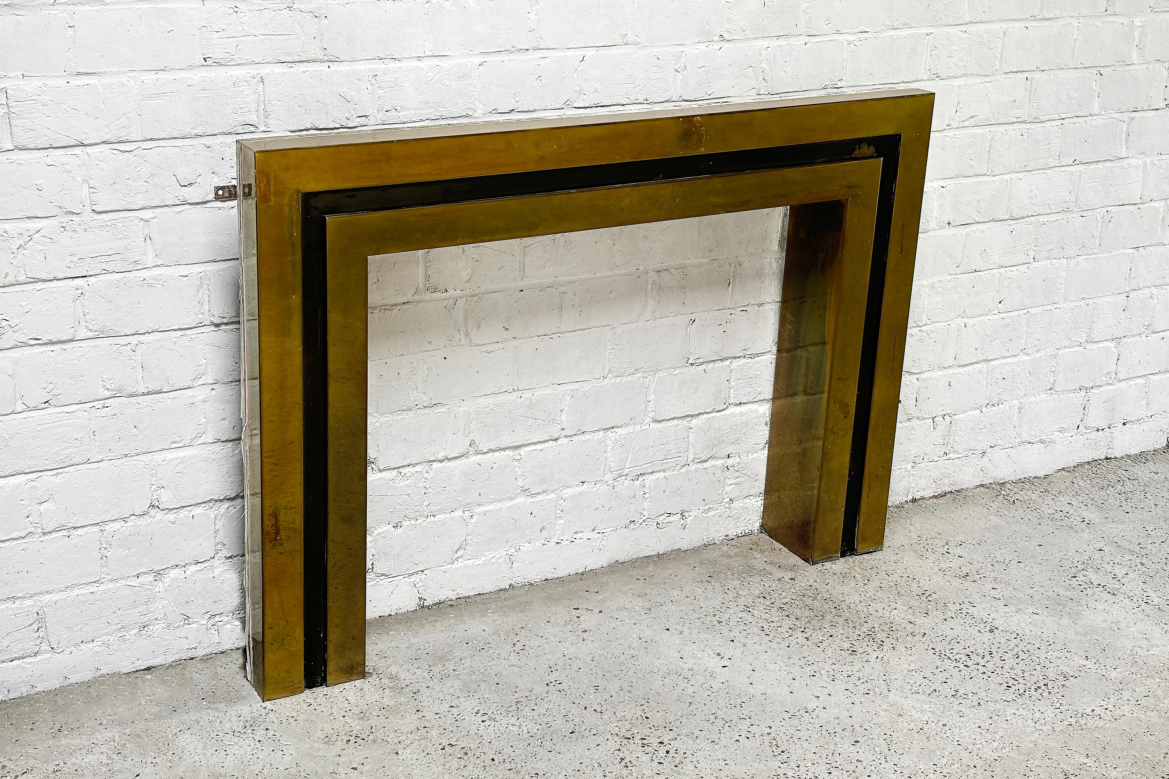 Late 20th Century Hollywood Regency Fireplace Mantel in Brass, 1970's For Sale