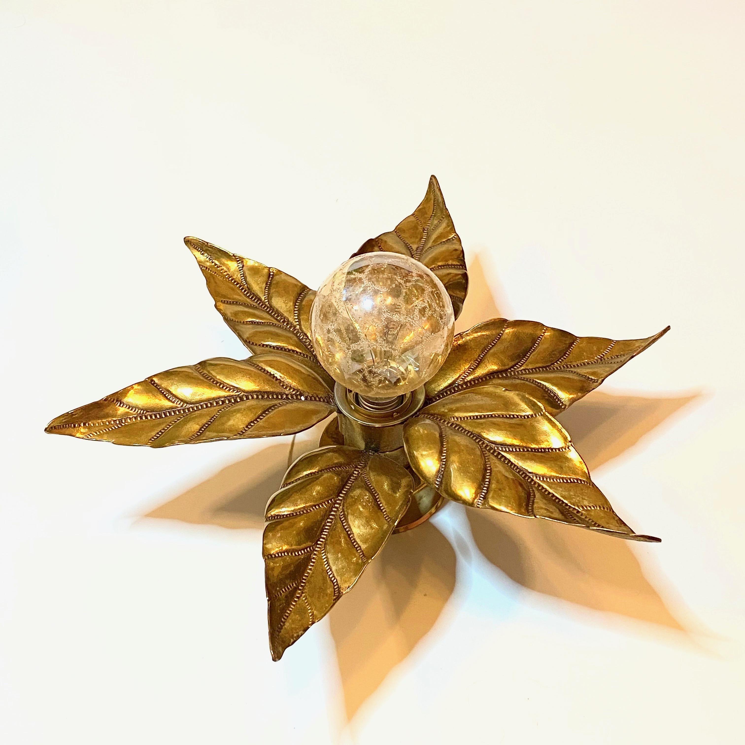 Hollywood Regency Flower Brass Wall Light, Willy Daro for Massive Lighting 1970s 3