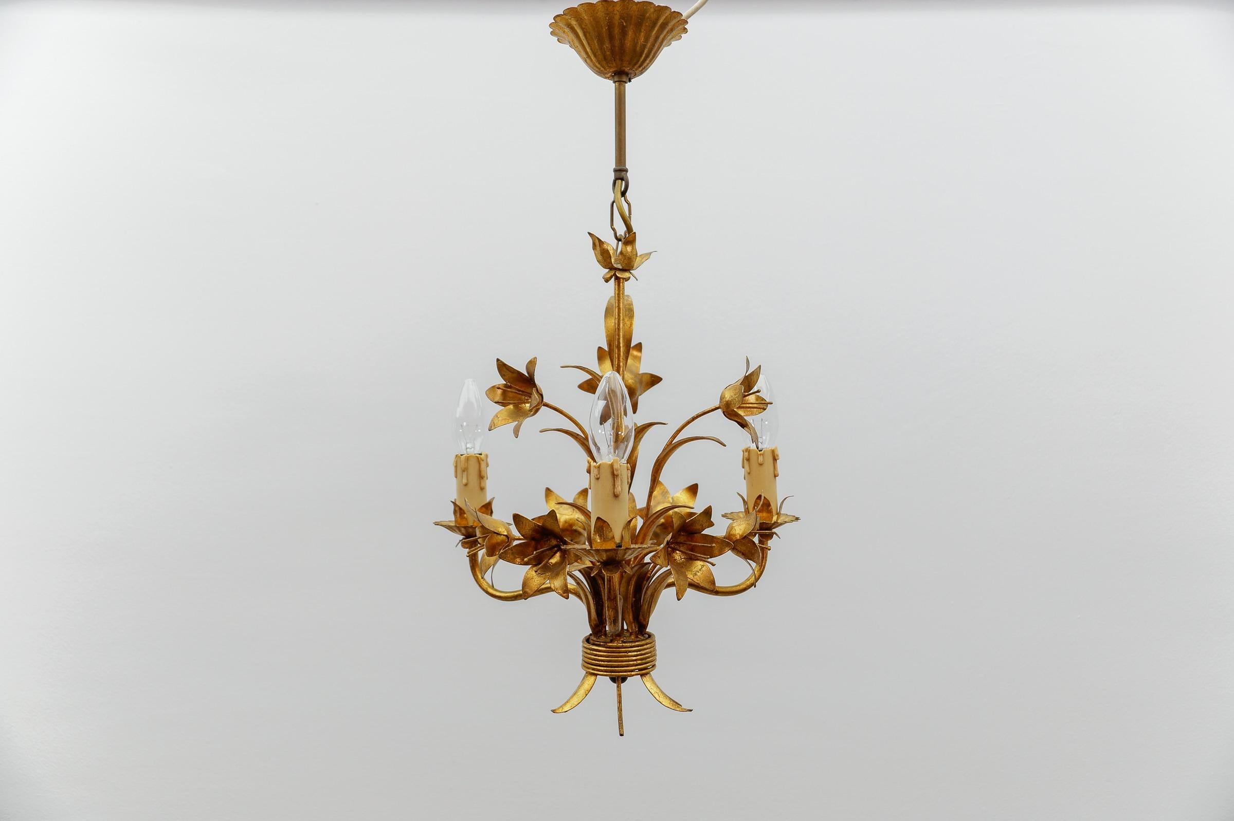 Plafonnier à fleurs de style régence hollywoodienne par Hans Kögl, Allemagne, années 1970 en vente 5