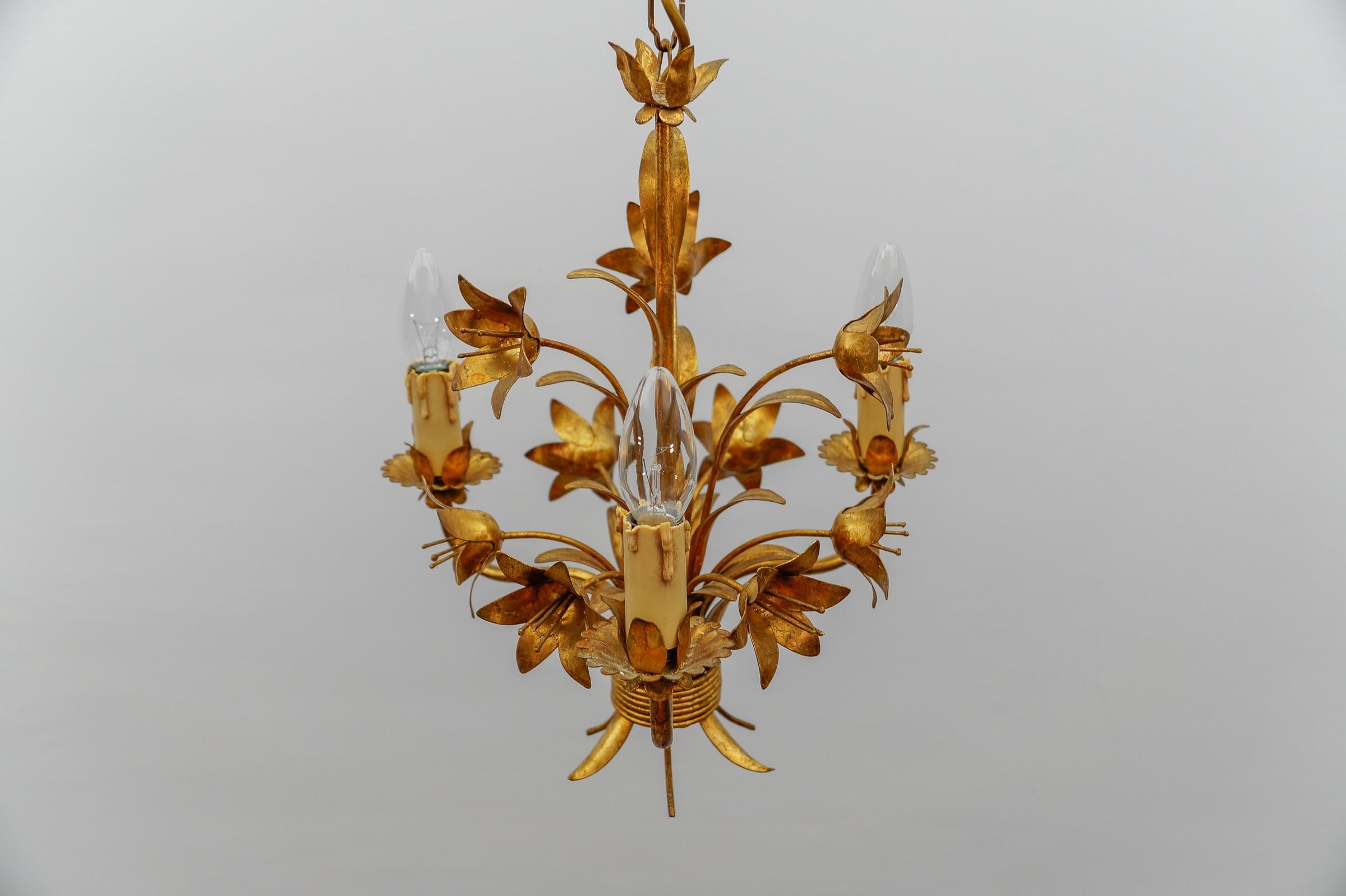Plafonnier à fleurs de style régence hollywoodienne par Hans Kögl, Allemagne, années 1970 en vente 8