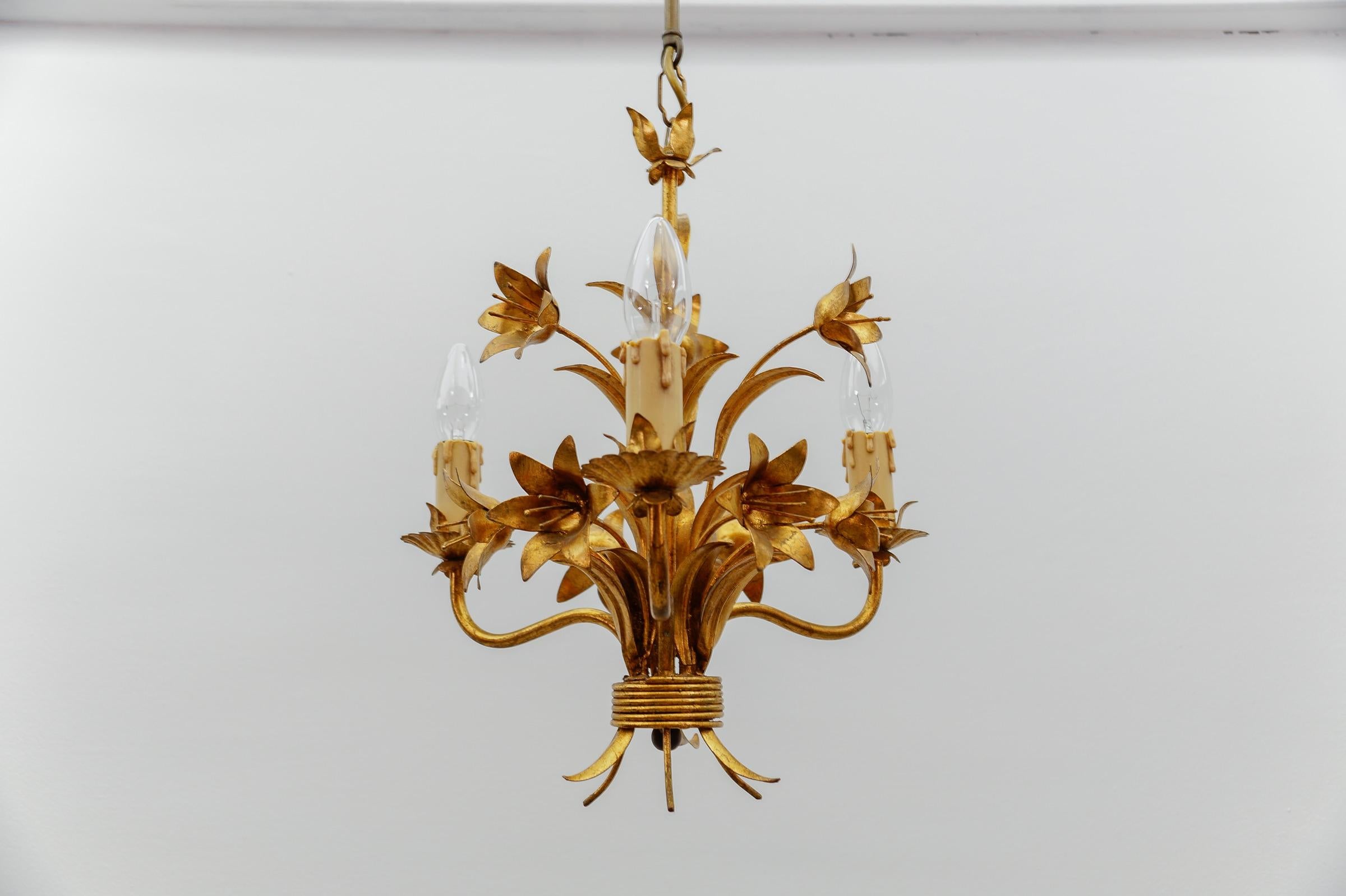 Plafonnier à fleurs de style régence hollywoodienne par Hans Kögl, Allemagne, années 1970 Bon état - En vente à Nürnberg, Bayern