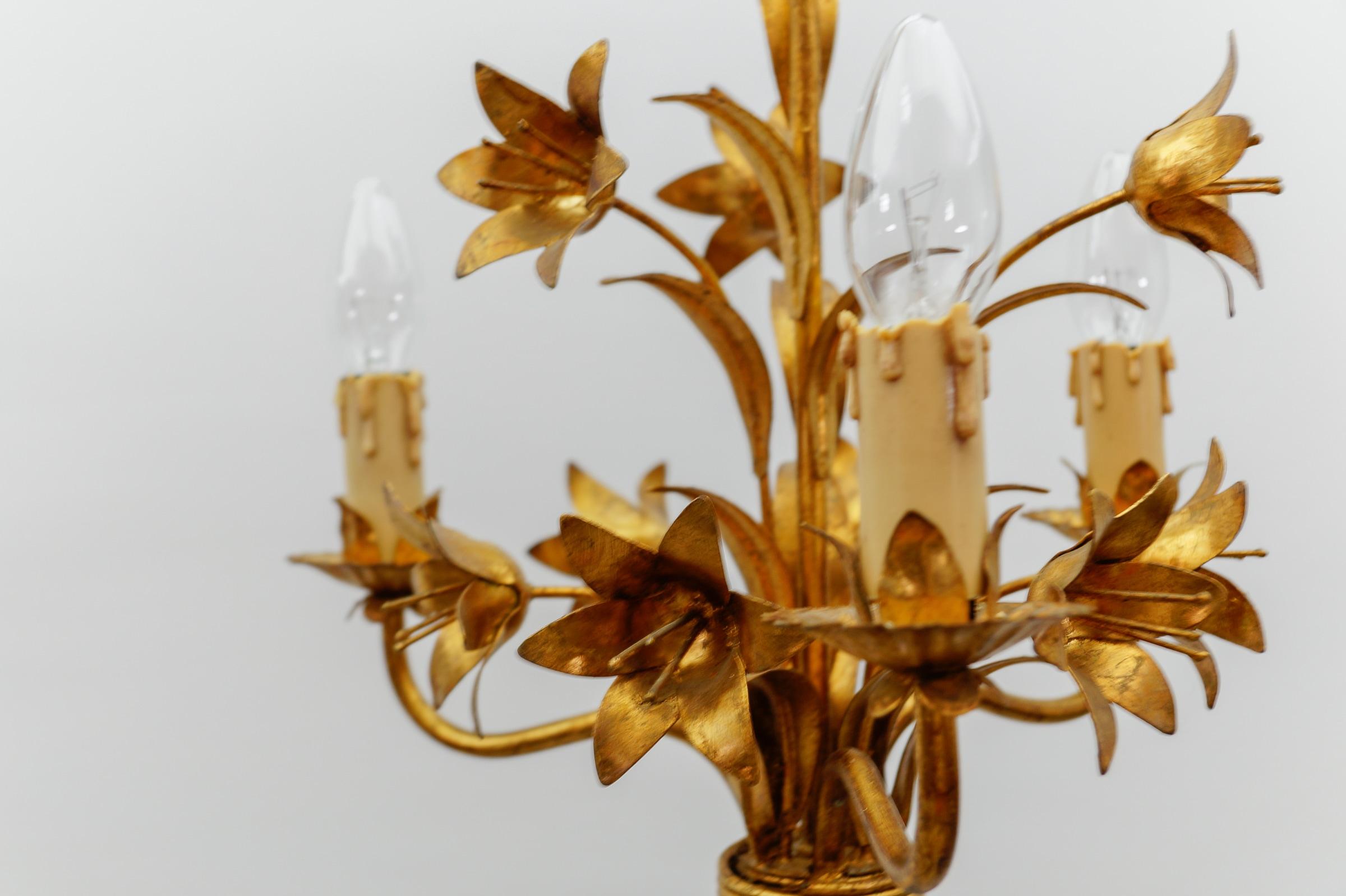 Plafonnier à fleurs de style régence hollywoodienne par Hans Kögl, Allemagne, années 1970 en vente 1