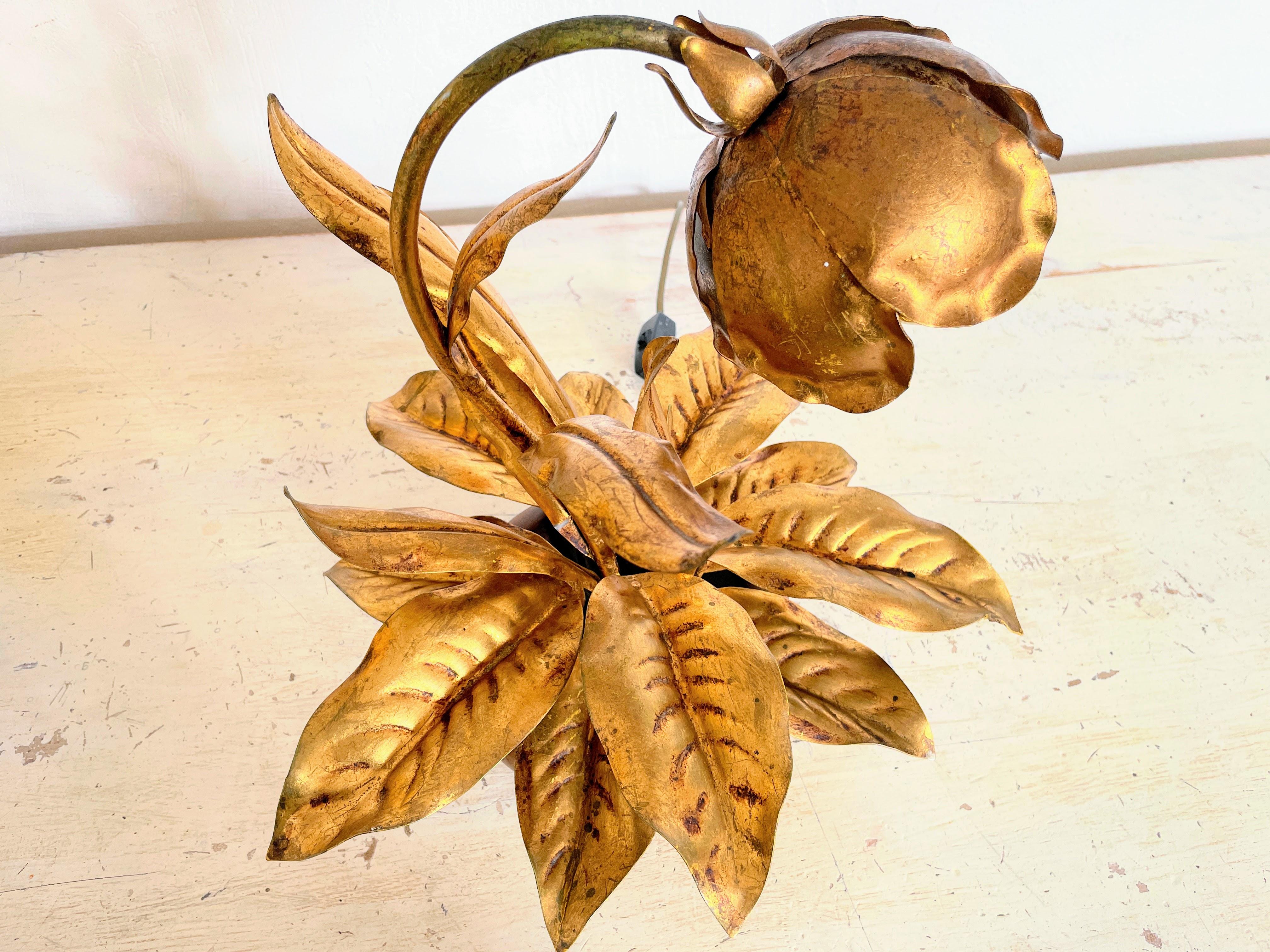 Lampe de table en forme de fleur de style Florentine Hollywood Regency en vente 4