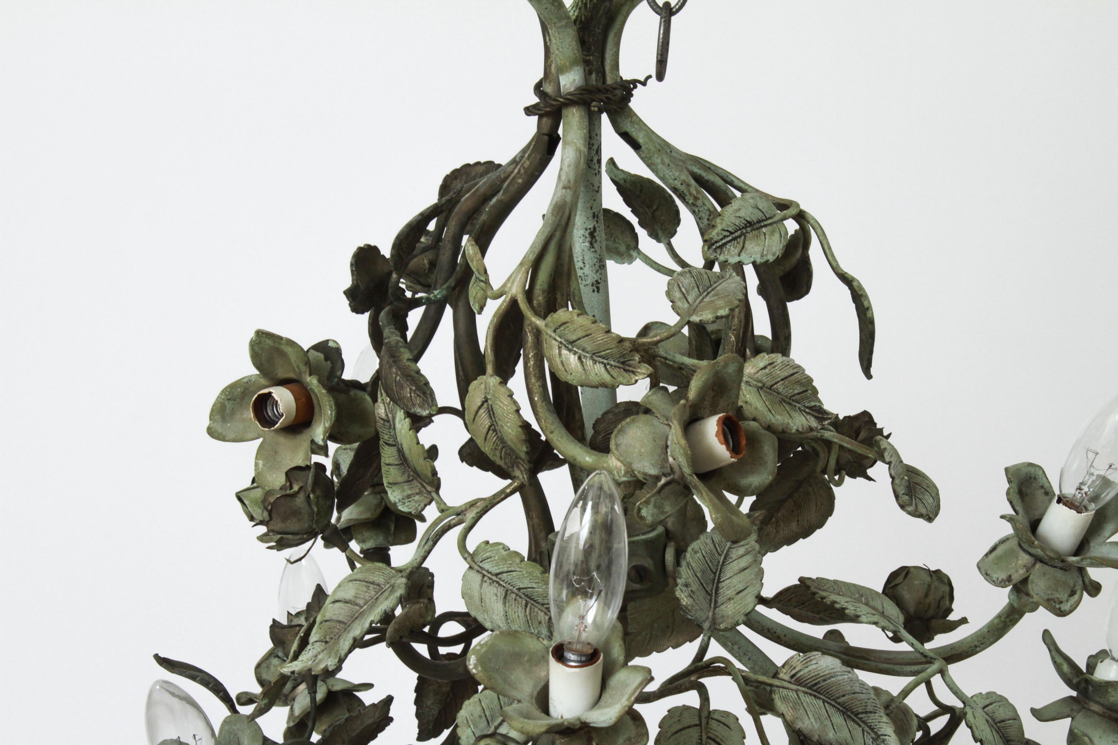 Hollywood Regency Foliate Chandelier in Patinated Bronze 1