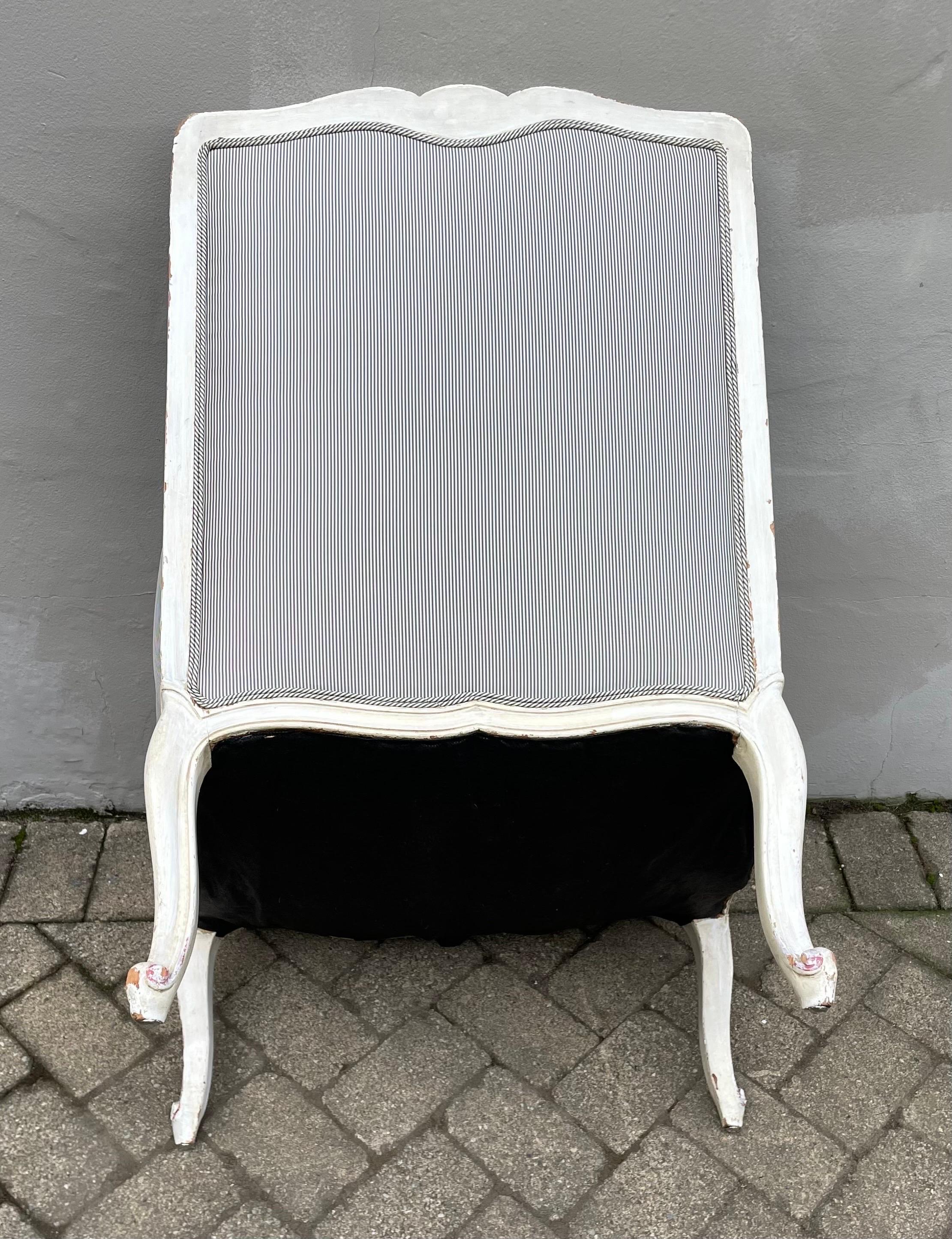 Side Chair French Bergere in Light Plum Velvet Mohair Hollywood Regency For Sale 6