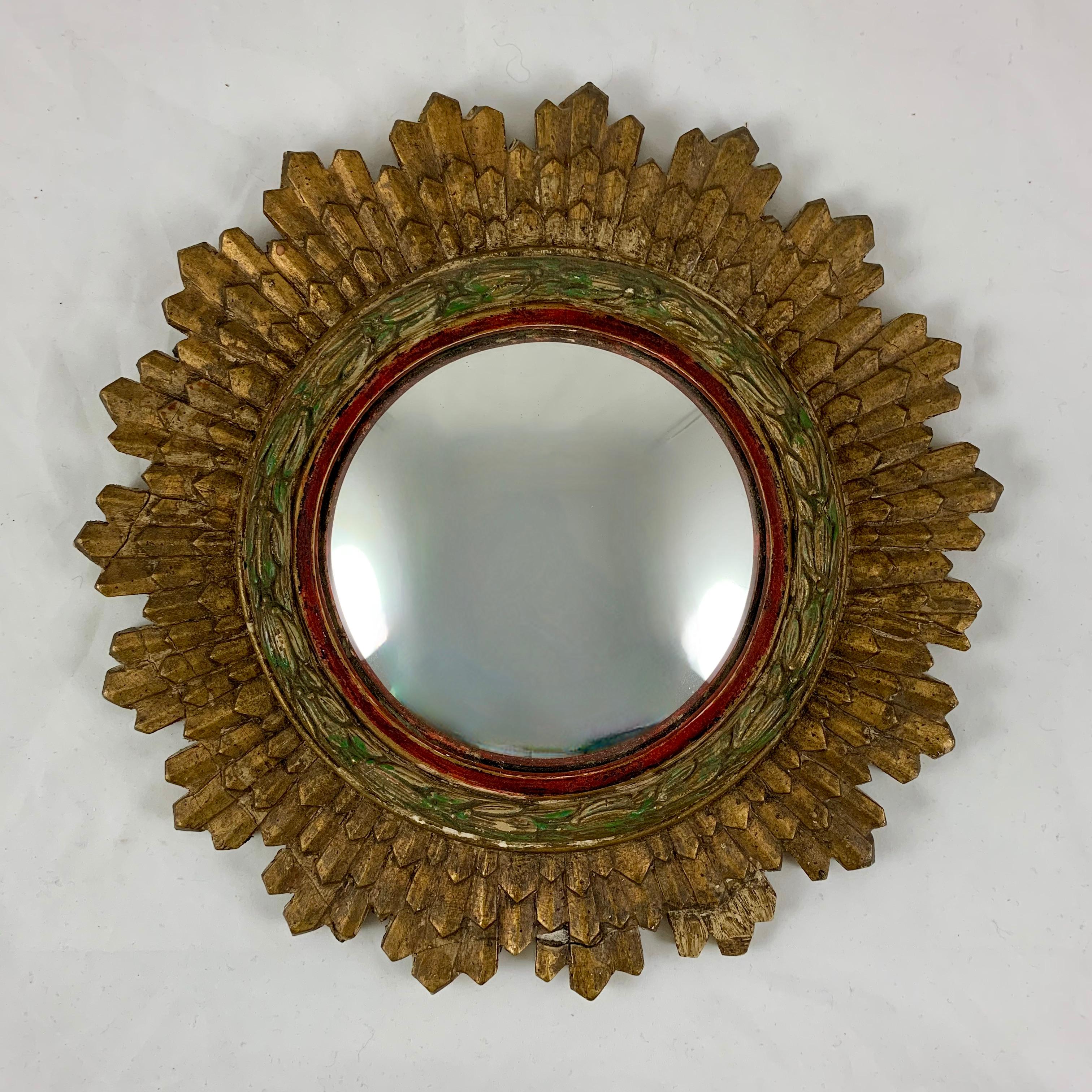 Hollywood Regency French Giltwood and Gesso Sunburst Convex Wall Mirrors, a pair In Good Condition In Philadelphia, PA