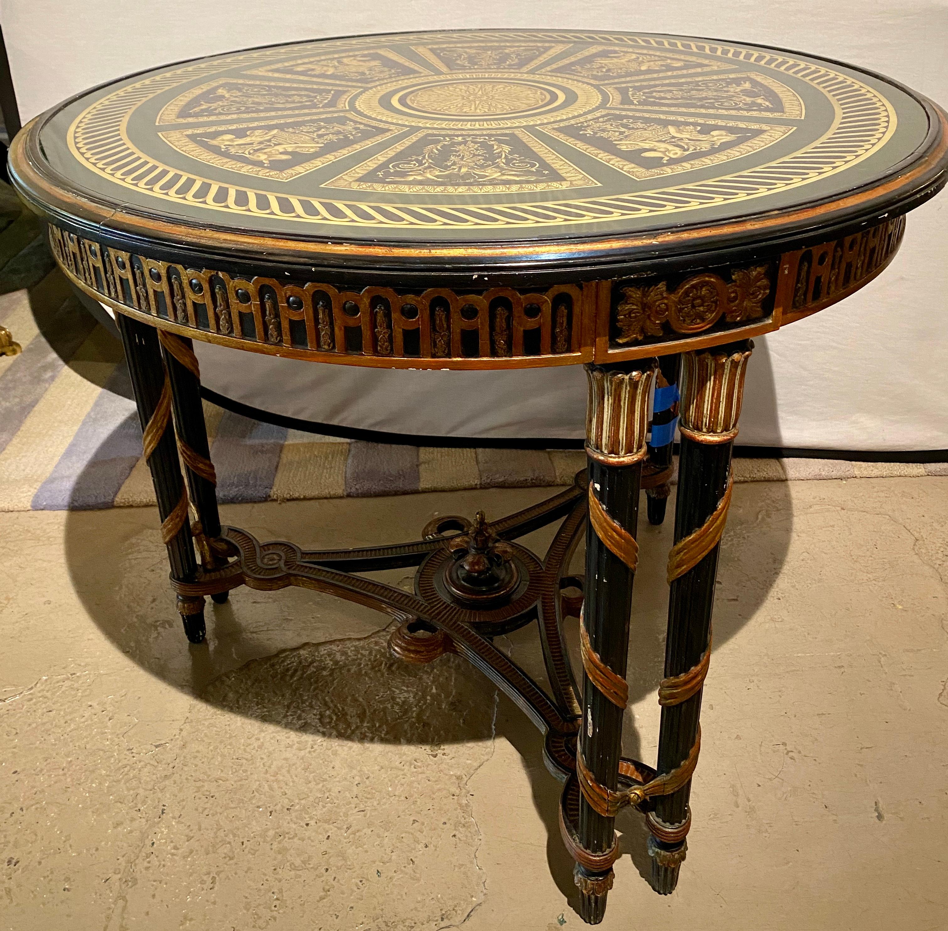 Hollywood Regency French Neoclassical Style Églomisé Center Table, End Table In Good Condition For Sale In Stamford, CT