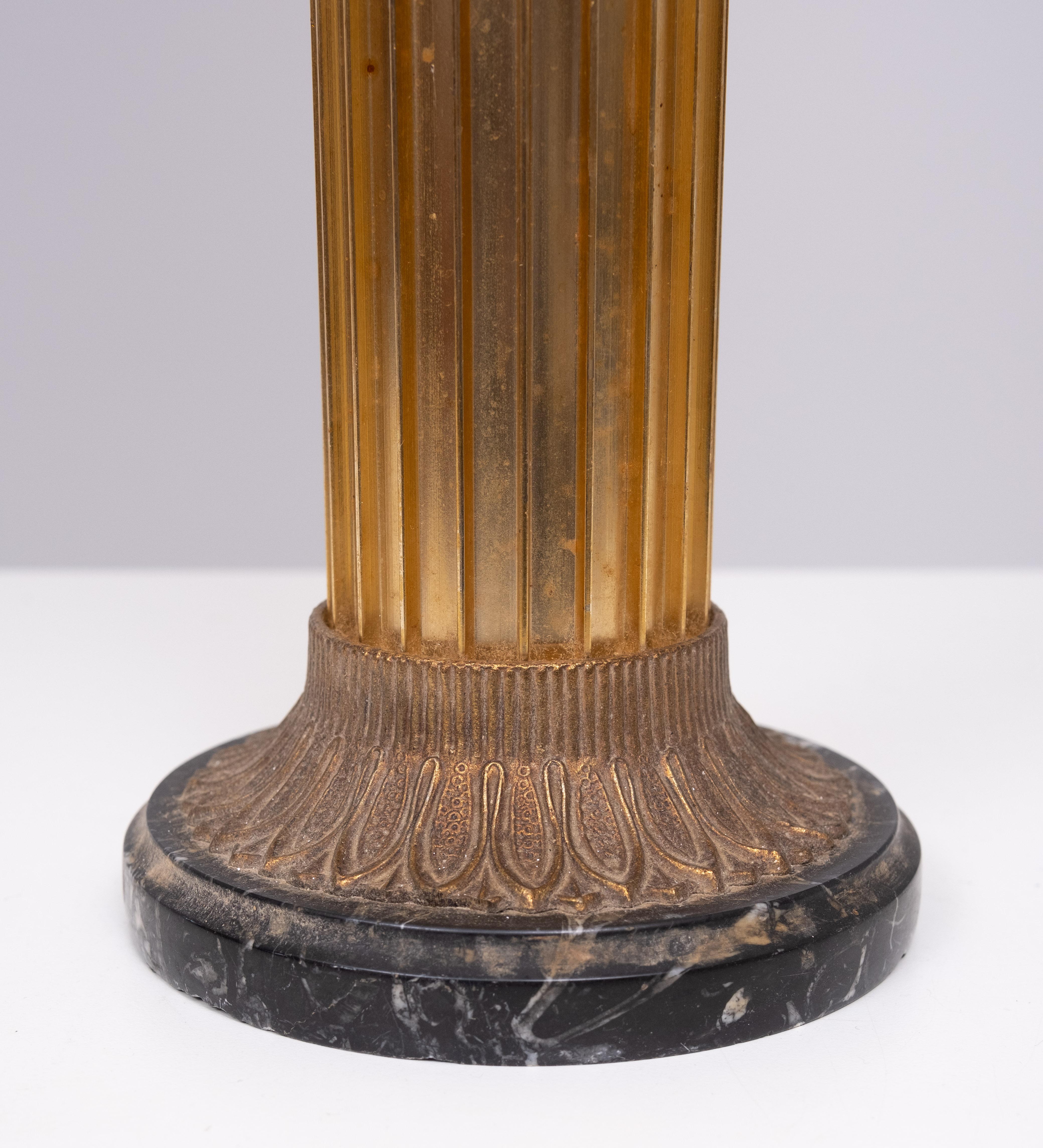 Lámpara de mesa de latón dorado Hollywood Regency Años 70 Francia Latón en venta