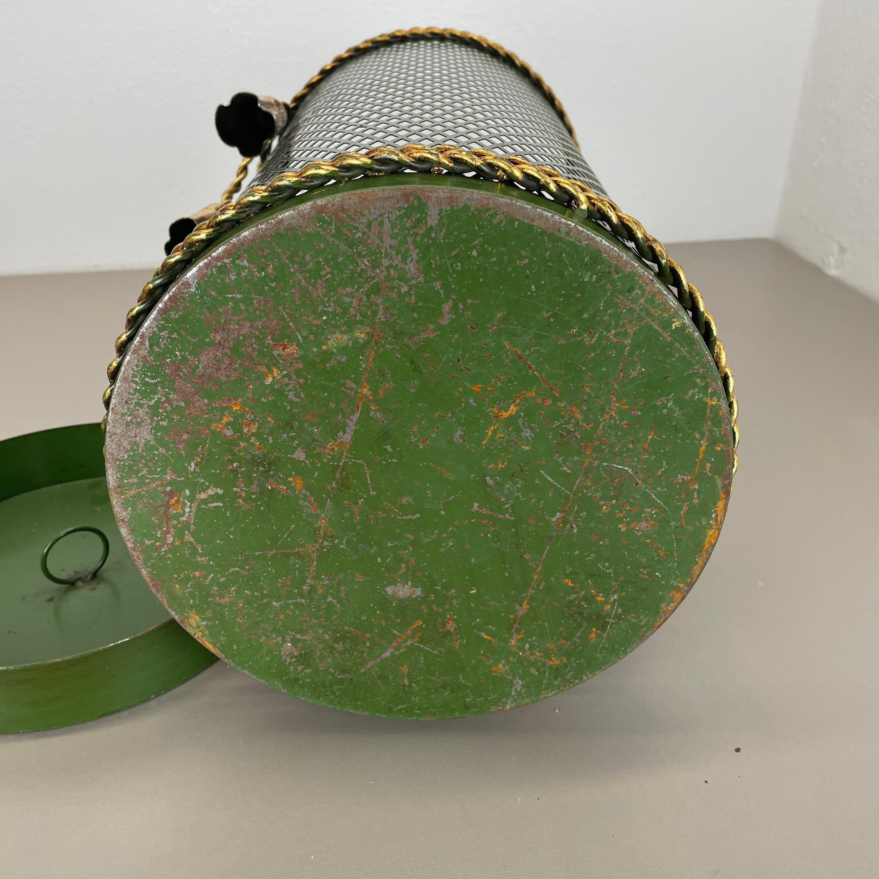 Hollywood Regency Gilded Metal Umbrella Stand by Li Puma, Firenze, Italy, 1950s en vente 13
