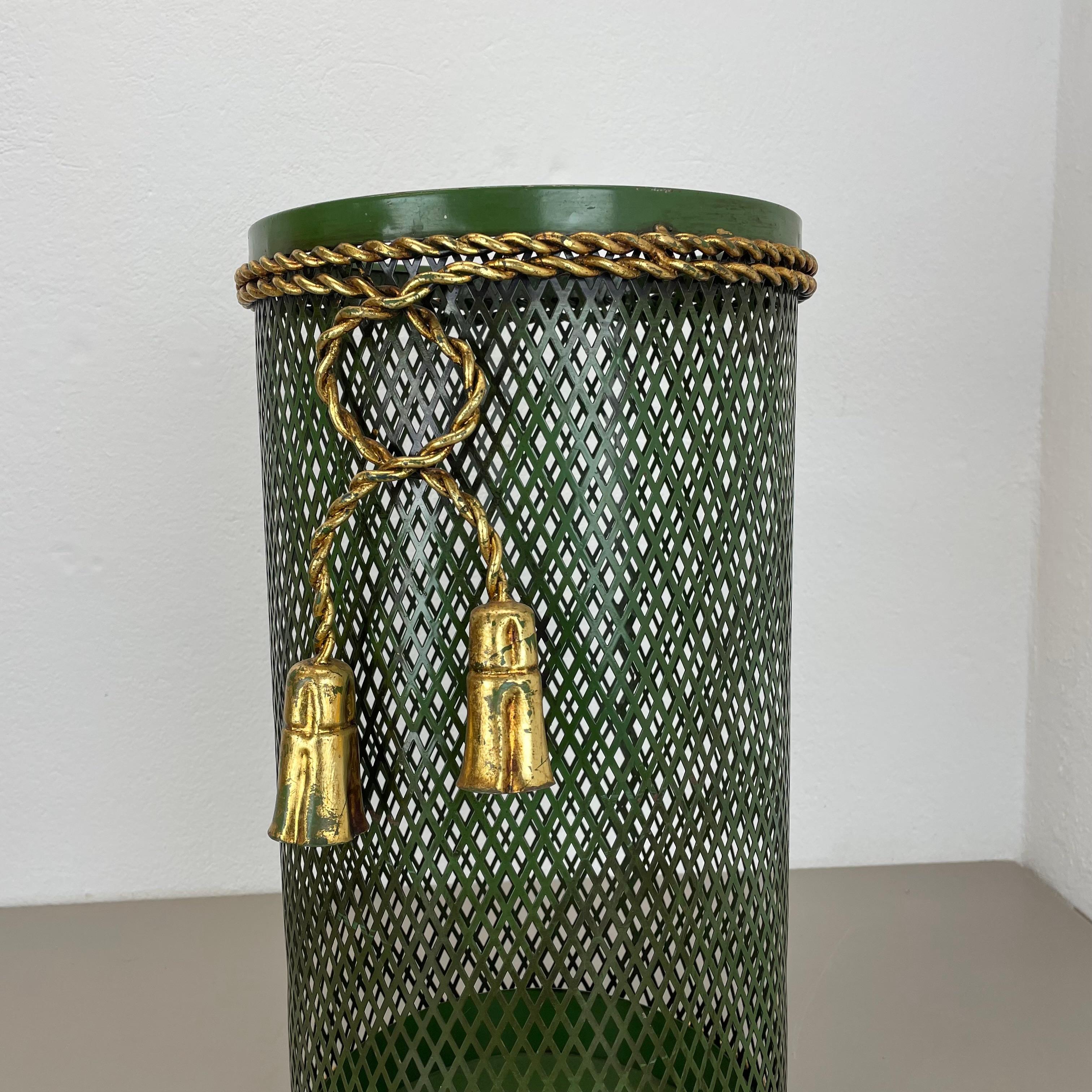 Bauhaus Hollywood Regency Gilded Metal Umbrella Stand by Li Puma, Firenze, Italy, 1950s en vente