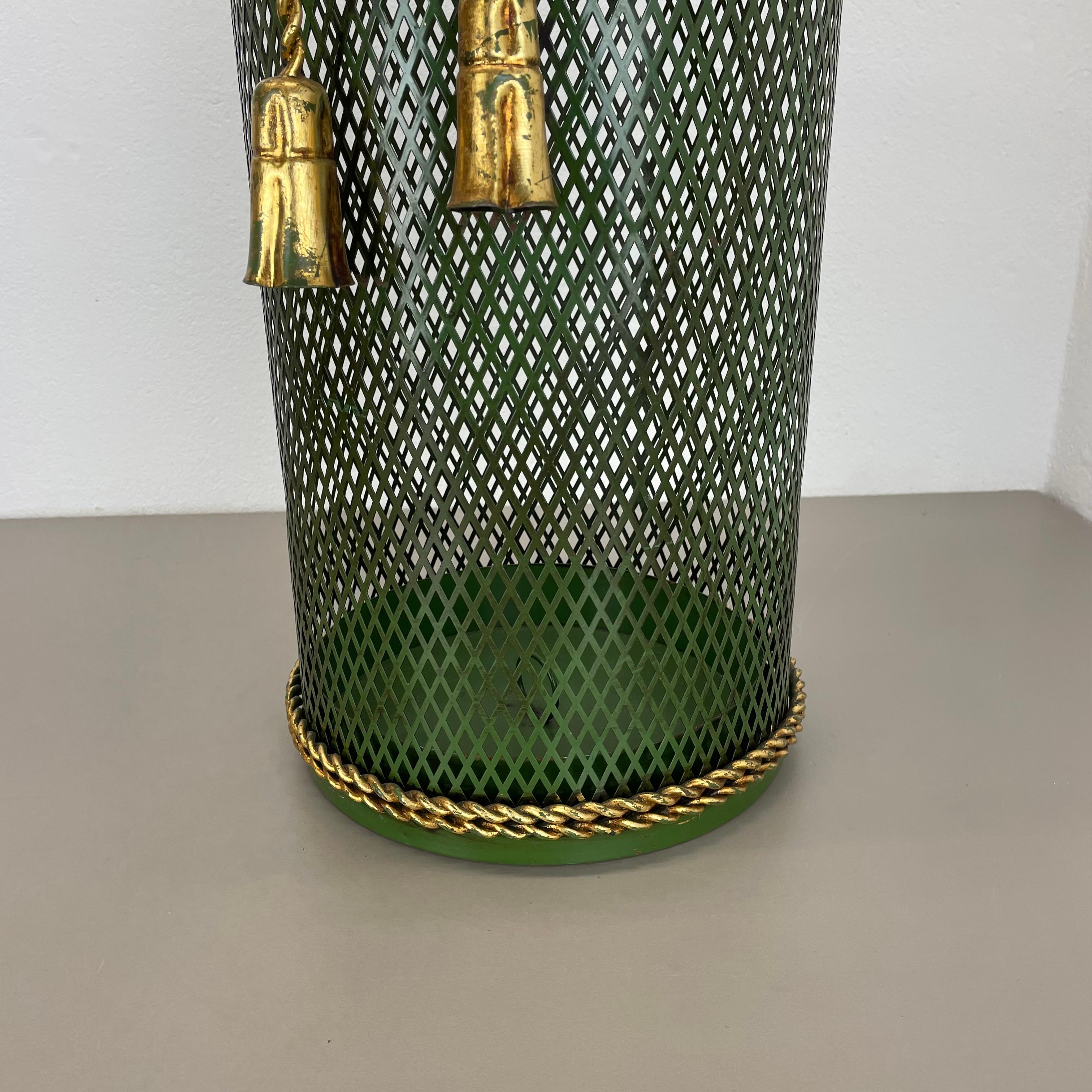 italien Hollywood Regency Gilded Metal Umbrella Stand by Li Puma, Firenze, Italy, 1950s en vente