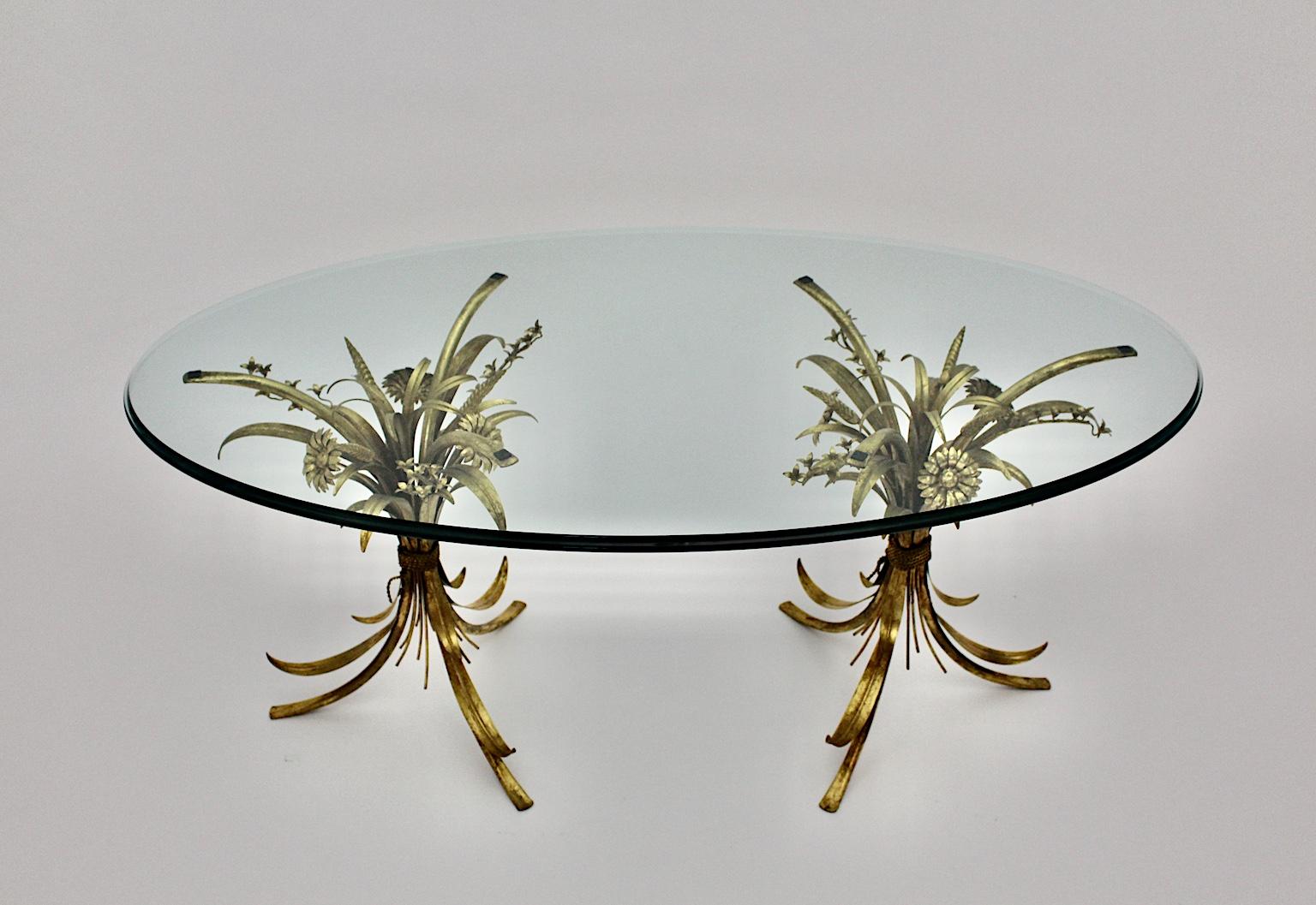 Hollywood Regency Gilded Vintage Coco Chanel Style Coffee Table, France, 1960s In Good Condition In Vienna, AT