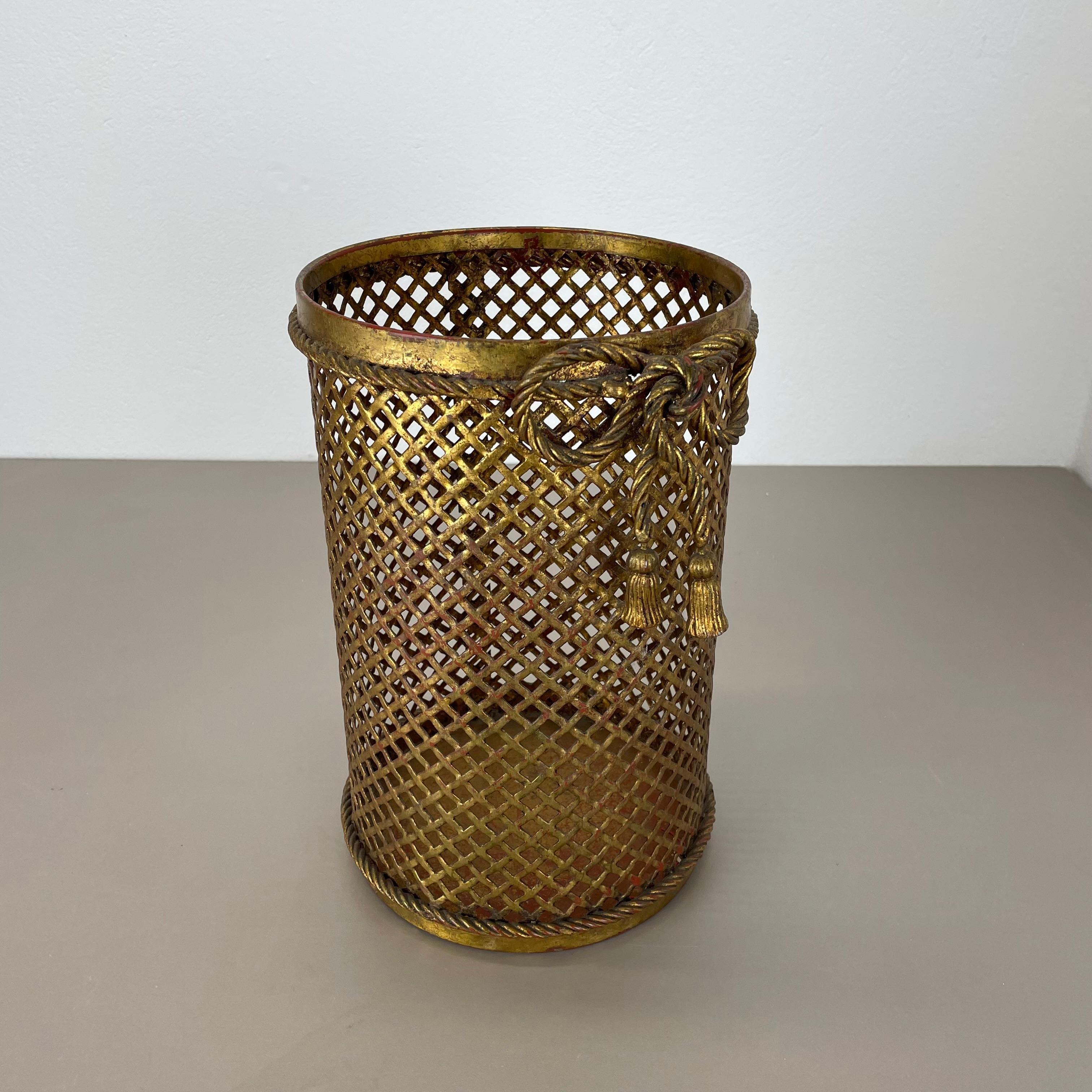 Italian Hollywood Regency Gilded Waste Paper Basket by Li Puma, Firenze, Italy, 1950s For Sale