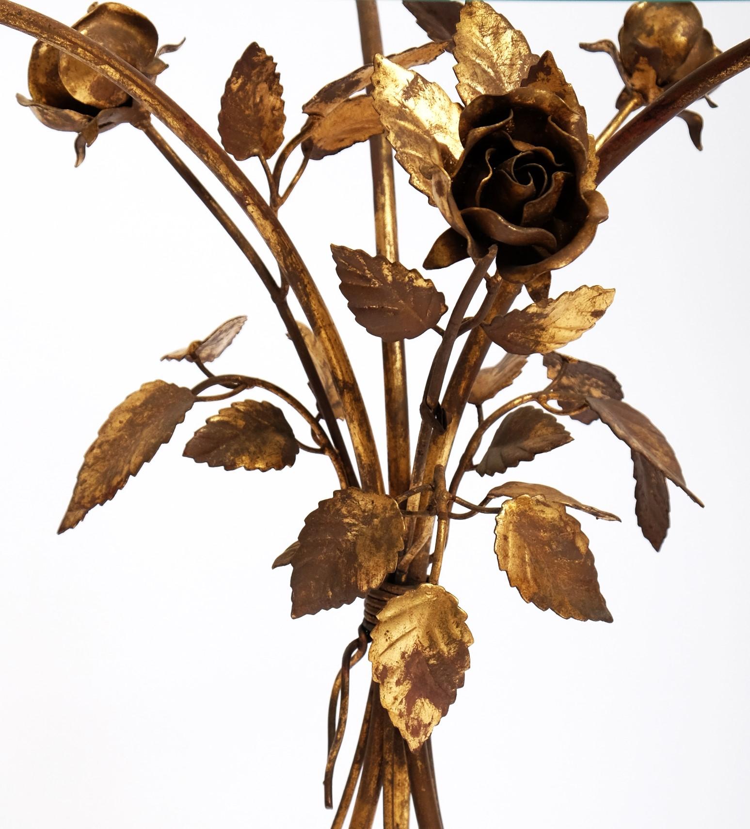 Hollywood Regency Gilt Metal Flowers Bouquet Side Table, Italy 1970s 13