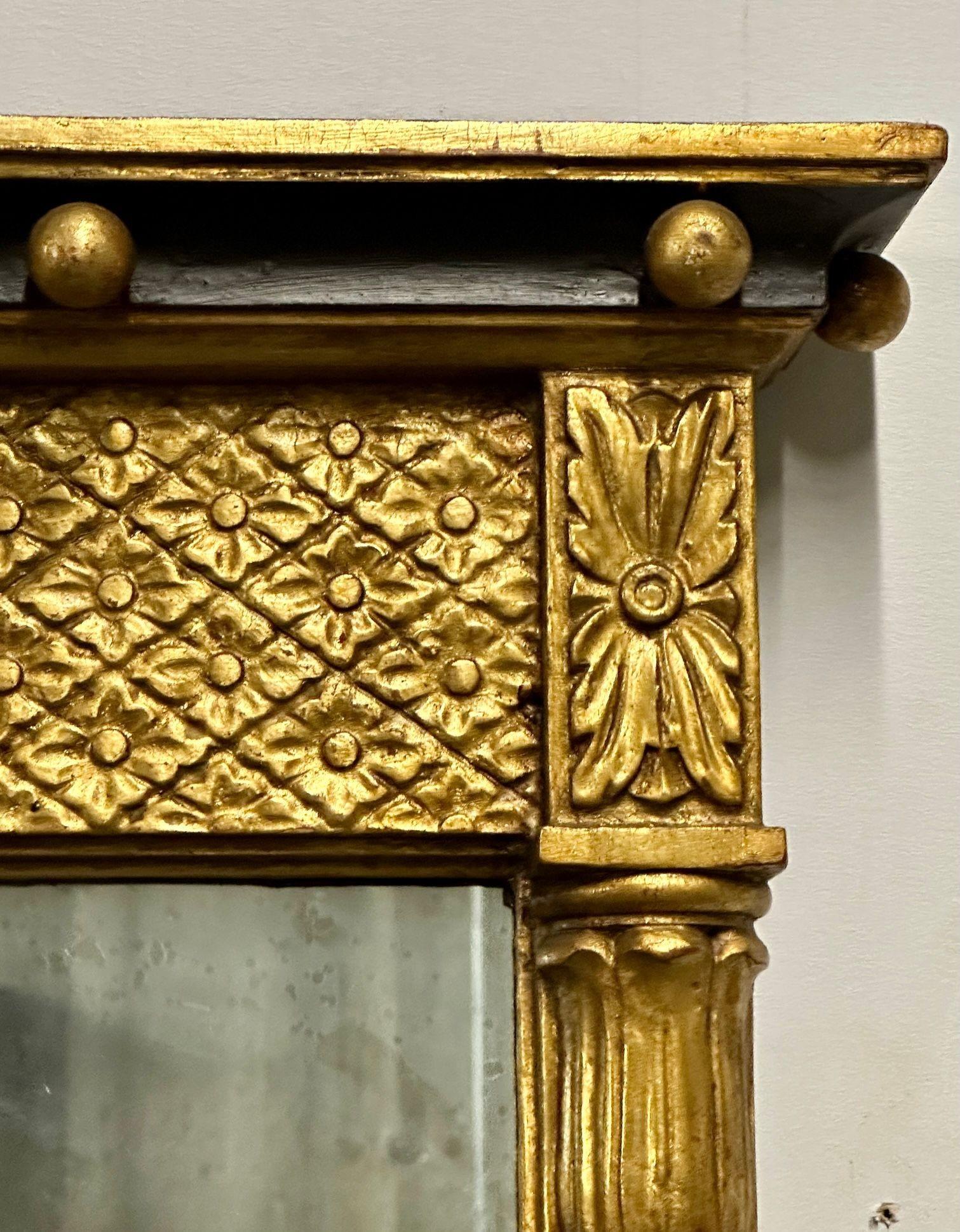 Hollywood-Regency-Spiegel aus vergoldetem Holz, Wand-/Konsolenspiegel, hergestellt in Italien im Angebot 2