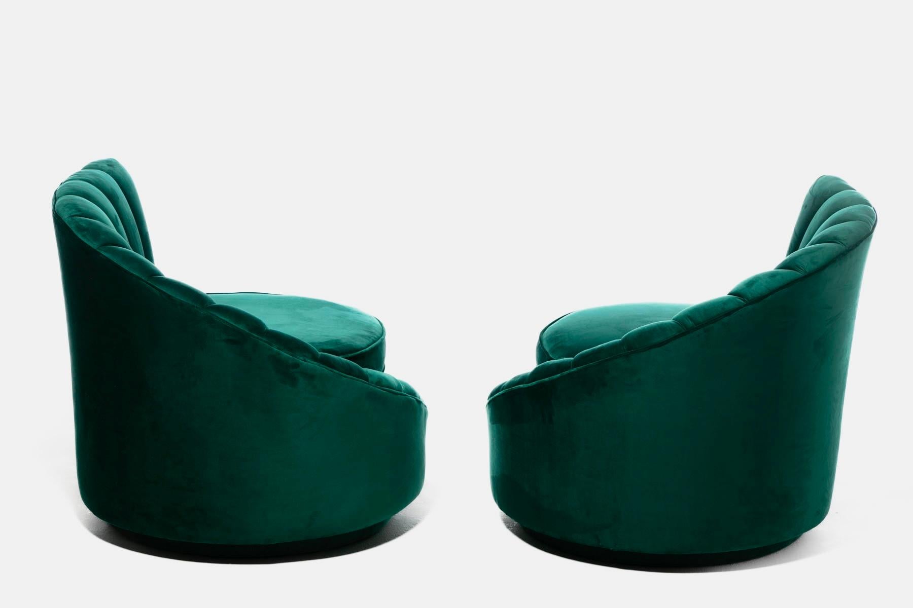 Hollywood Regency Glamorous Asymmetrical Swivel Chairs in Emerald Green Velvet For Sale 1