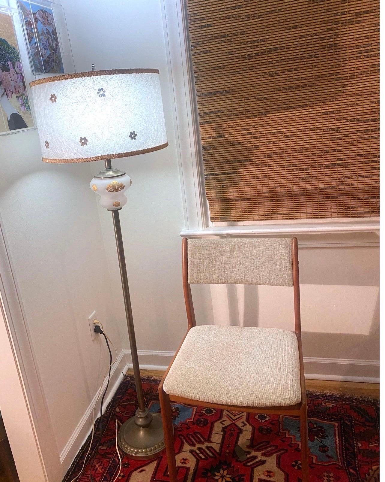 Hollywood Regency glass and brass floor lamp with matching fiberglass shade In Good Condition In Charleston, SC