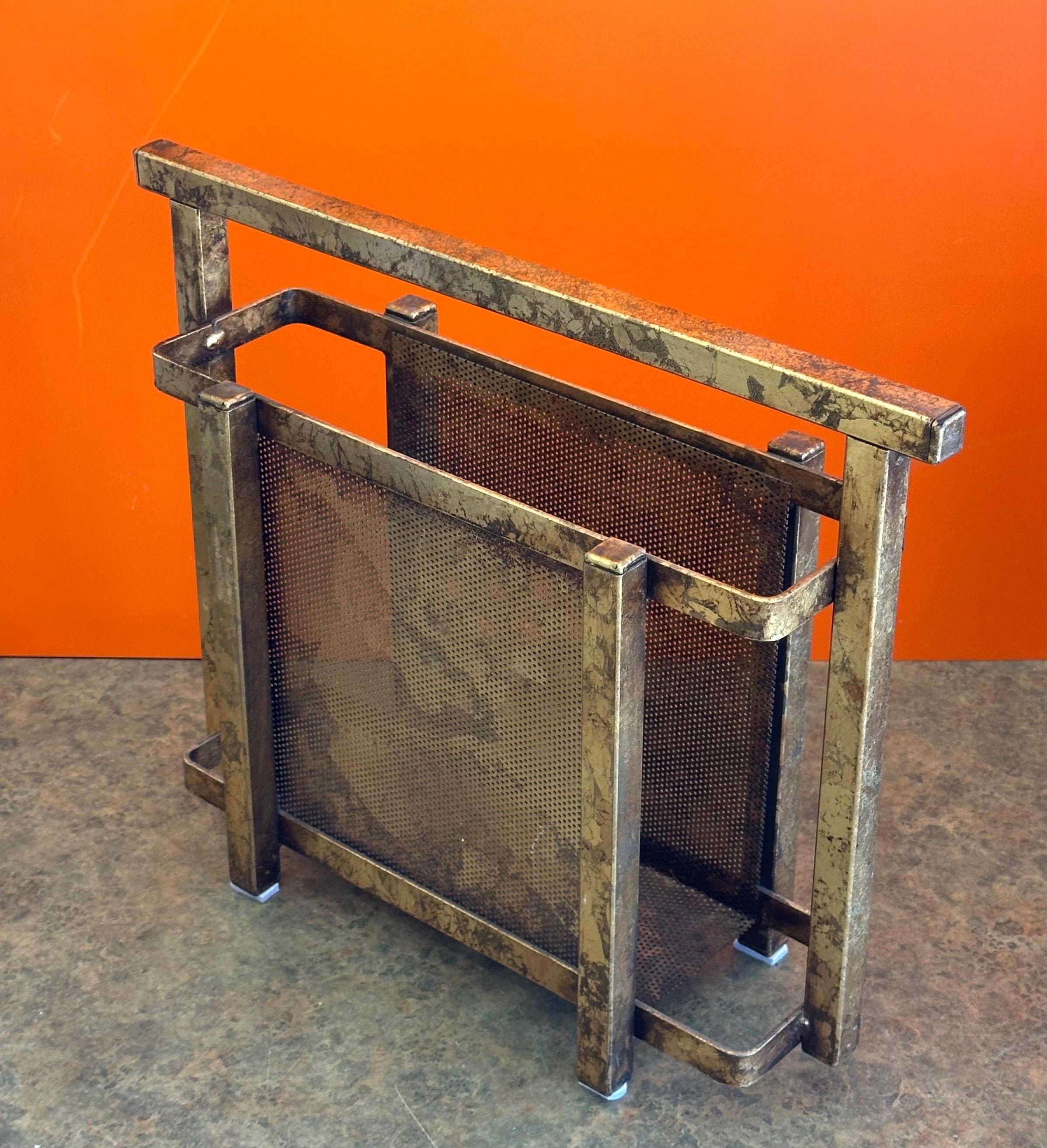 20th Century Hollywood Regency Gold Gilt Italian Magazine Holder For Sale