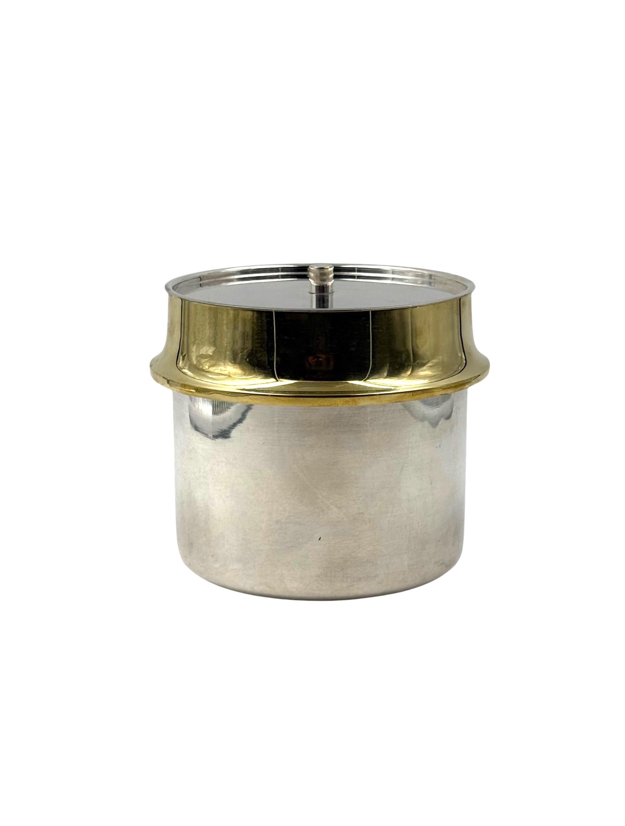 Hollywood regency gold Ice Bucket, Italy ca. 1980s In condizioni ottime in vendita a Firenze, IT