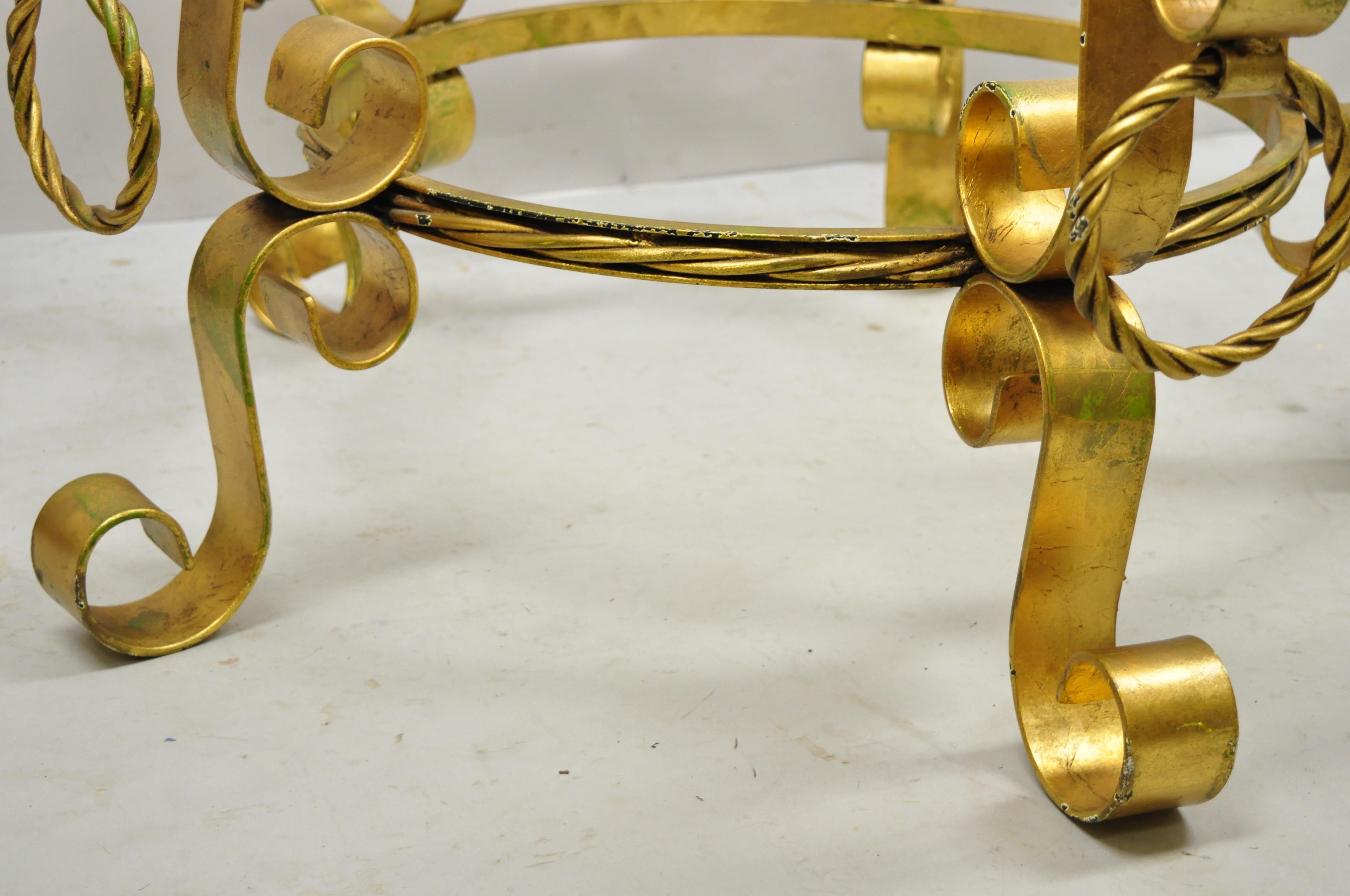 Table basse Hollywood Regency en fer doré, agate, pierre et plateau en résine en vente 3