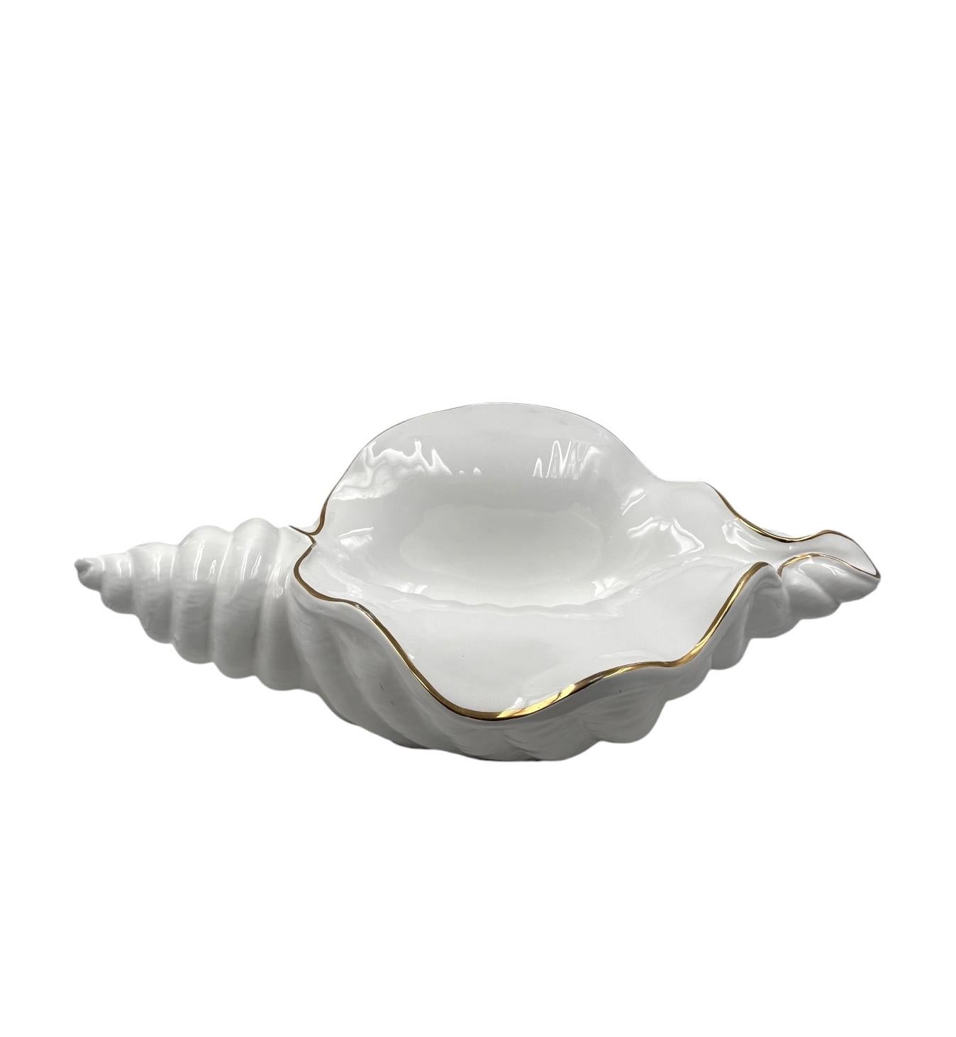 Hollywood regency great ceramic shell sculpture, Italy 1970s For Sale 3