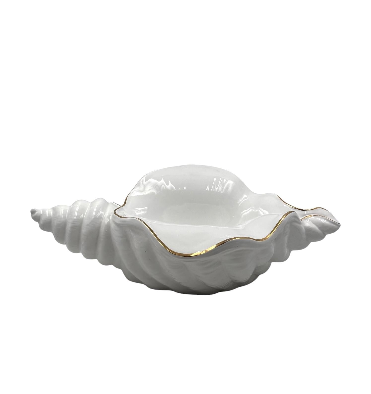 Hollywood regency great ceramic shell sculpture, Italy 1970s For Sale 4