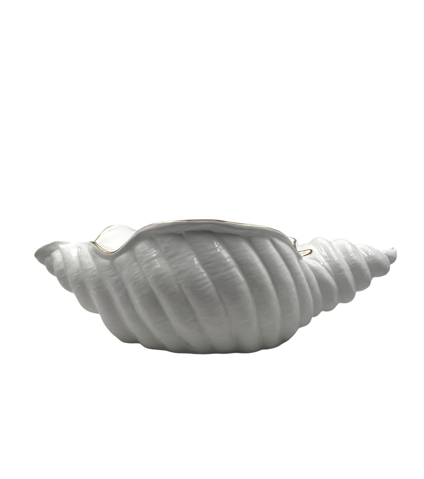 Hollywood regency great ceramic shell sculpture, Italy 1970s For Sale 10