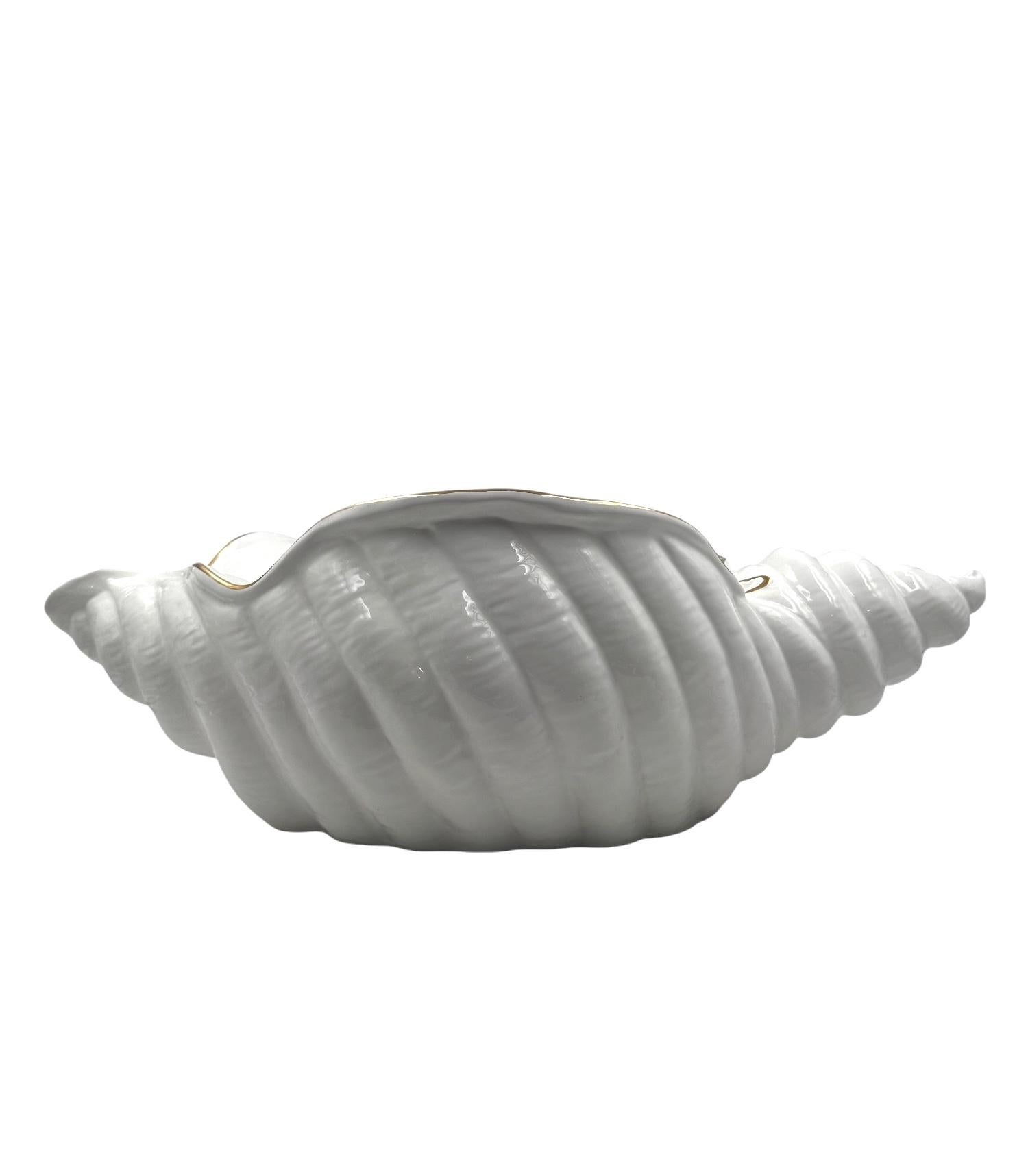 Hollywood regency great ceramic shell sculpture, Italy 1970s For Sale 11
