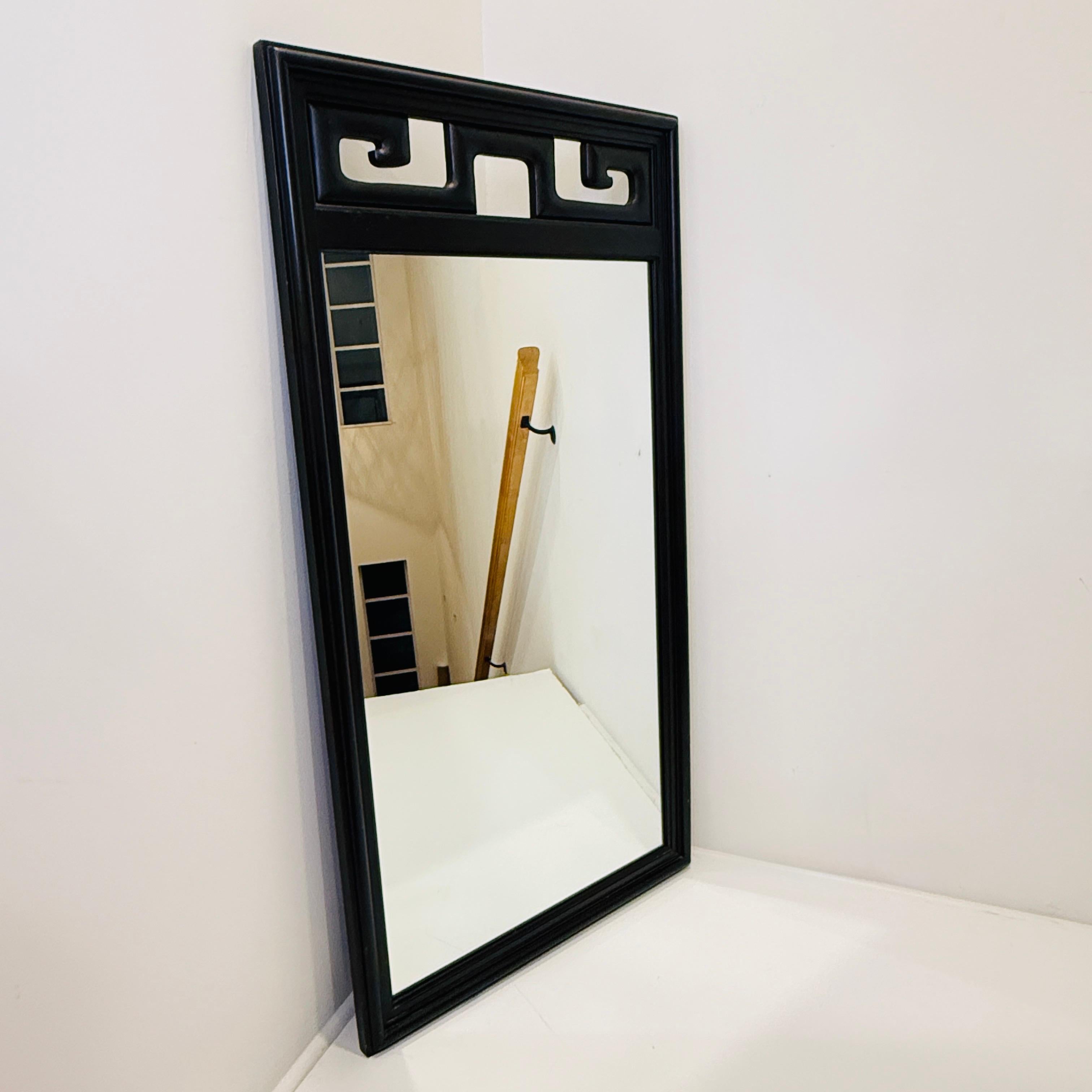 Hollywood Regency Greek Key Mirror in Black Lacquer, c. 1960's en vente 1