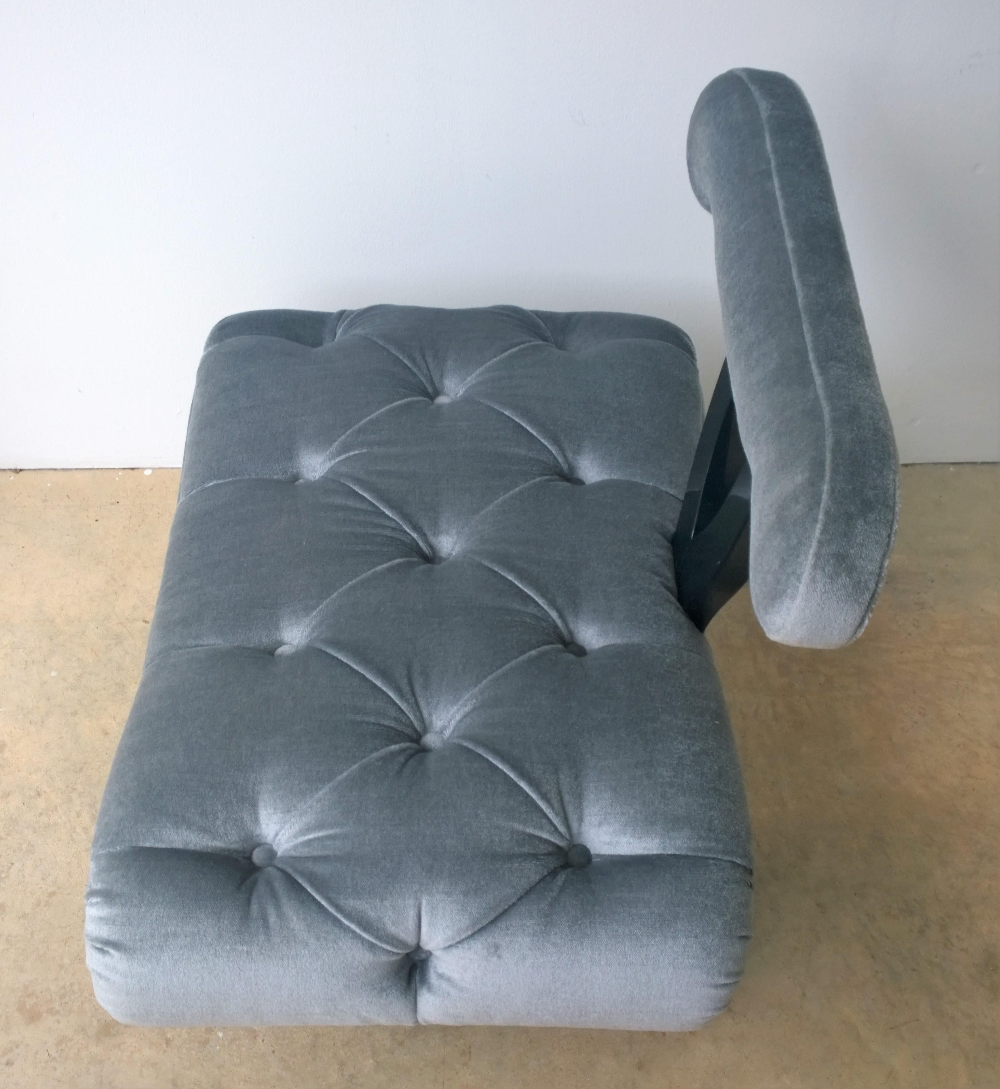 Hollywood Regency Grosfeld House Tufted Gray Mohair Ebonized Wood Slipper Chair For Sale 6