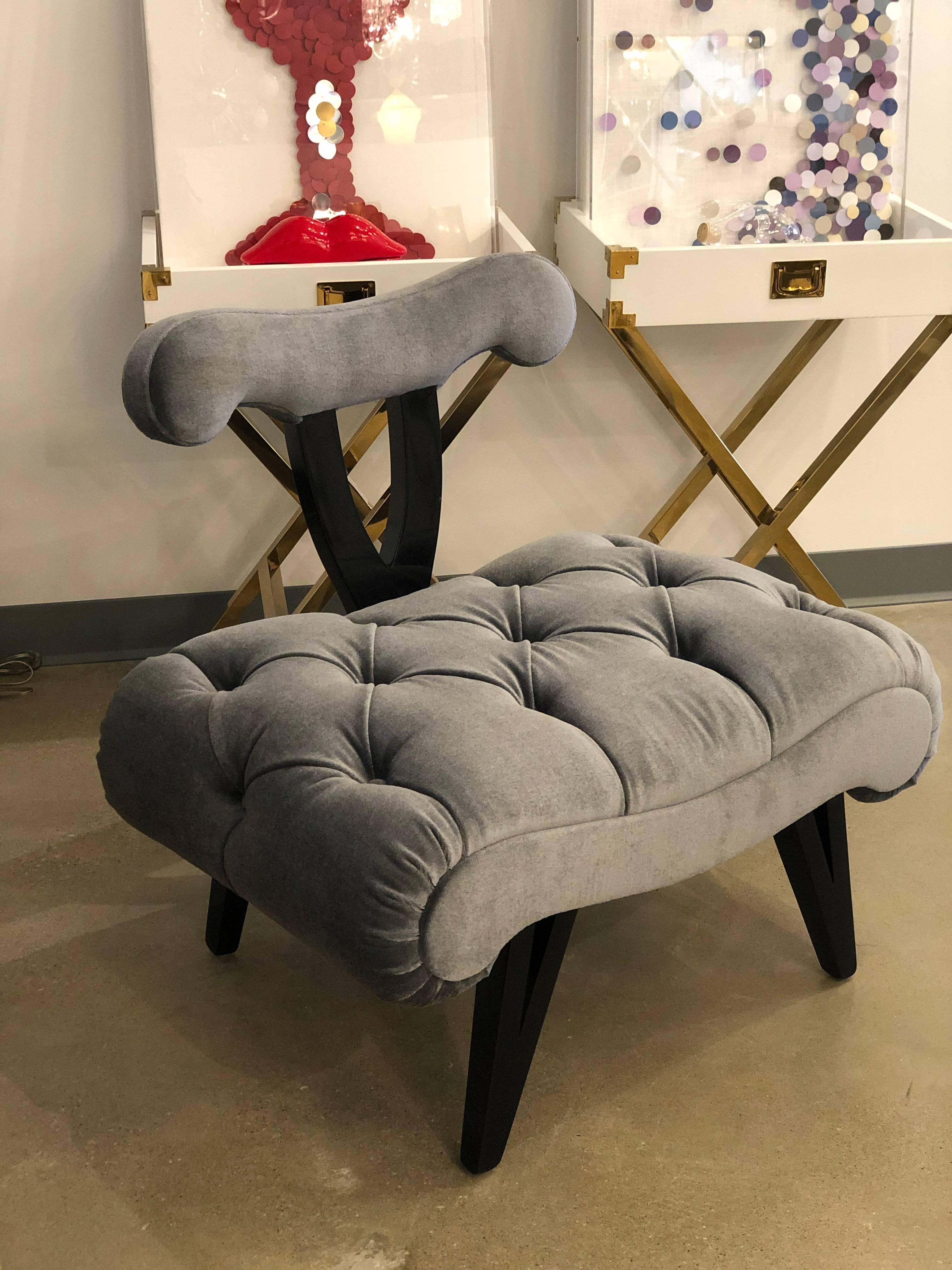 Hollywood Regency Grosfeld House Tufted Gray Mohair Ebonized Wood Slipper Chair For Sale 12