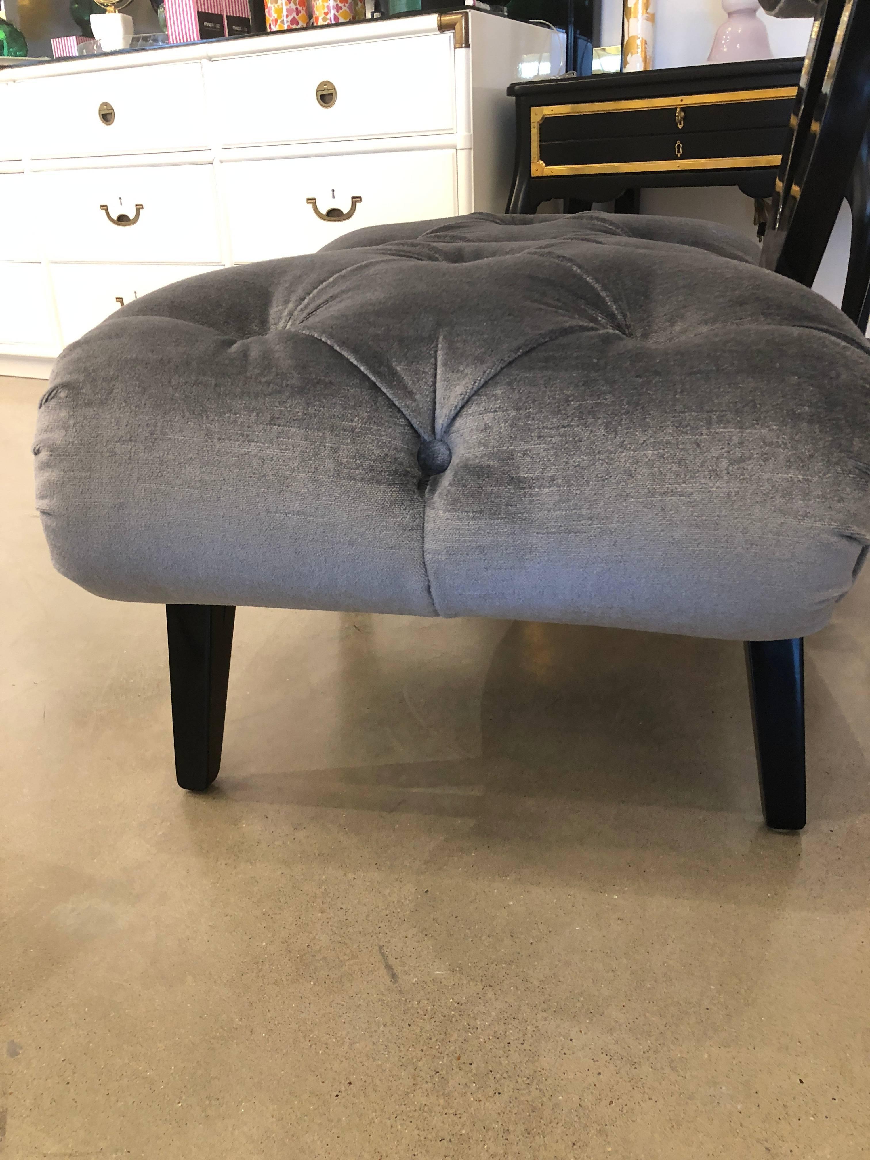 Hollywood Regency Grosfeld House Tufted Gray Mohair Ebonized Wood Slipper Chair In Good Condition For Sale In Houston, TX