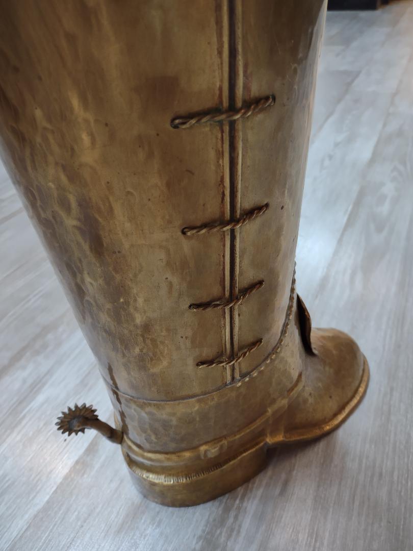 Hollywood Regency Hammered Brass Boot Form Umbrella Stand In Good Condition In Lambertville, NJ