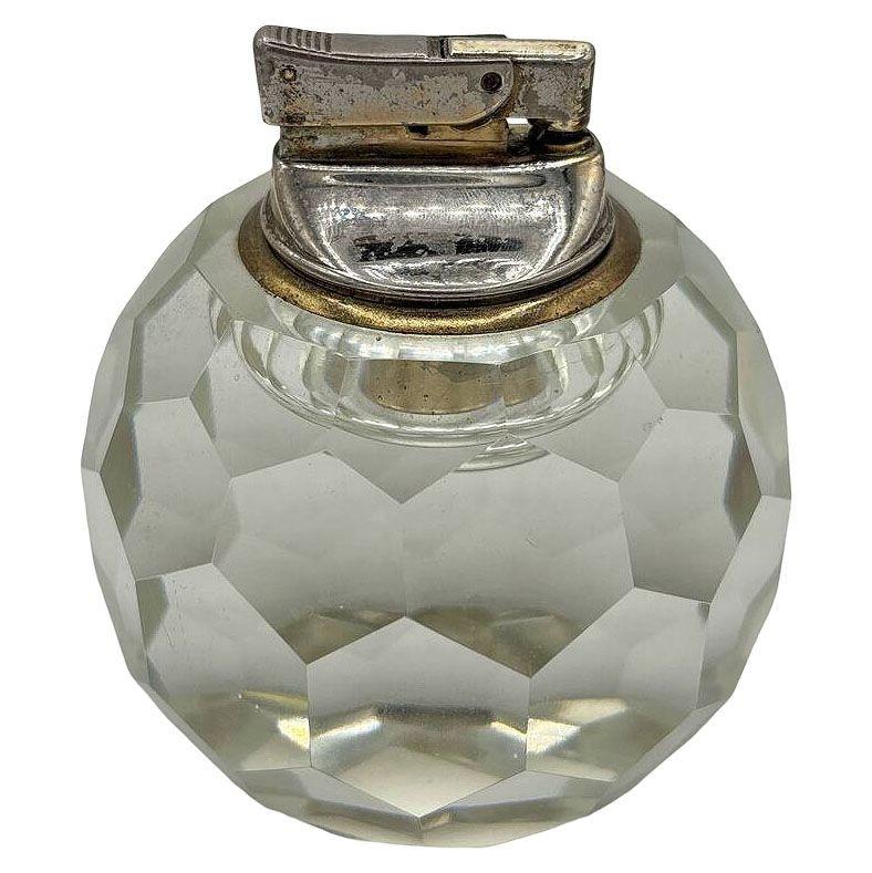 Japonais Hollywood Regency - Briquet de table en cristal à facettes multiples taillé à la main en vente