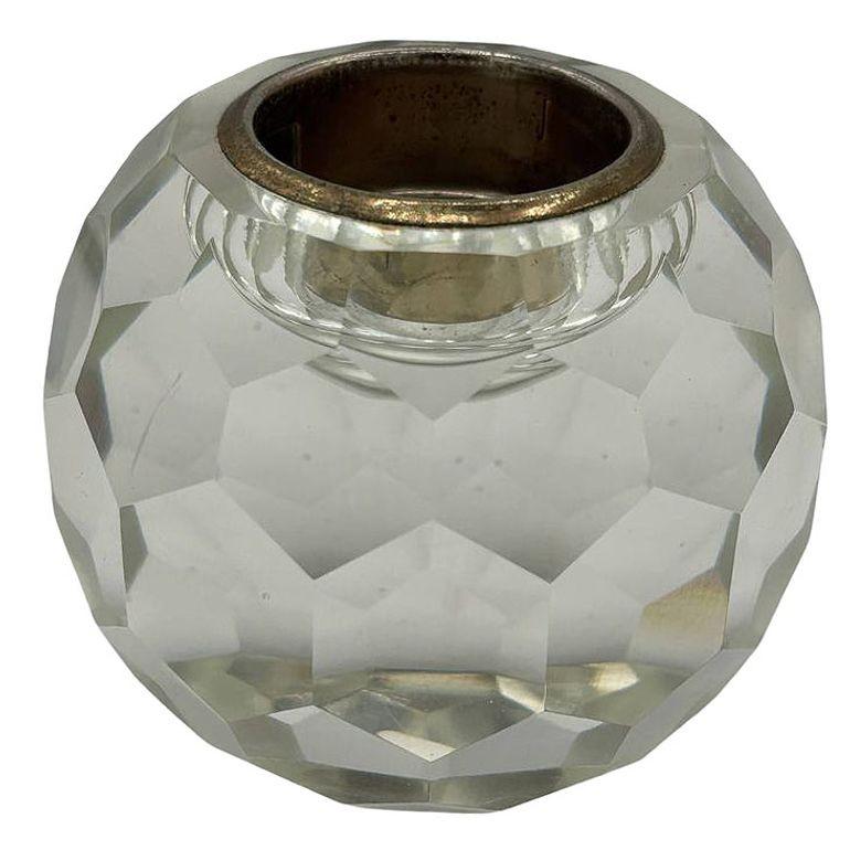 Hollywood Regency - Briquet de table en cristal à facettes multiples taillé à la main en vente 1