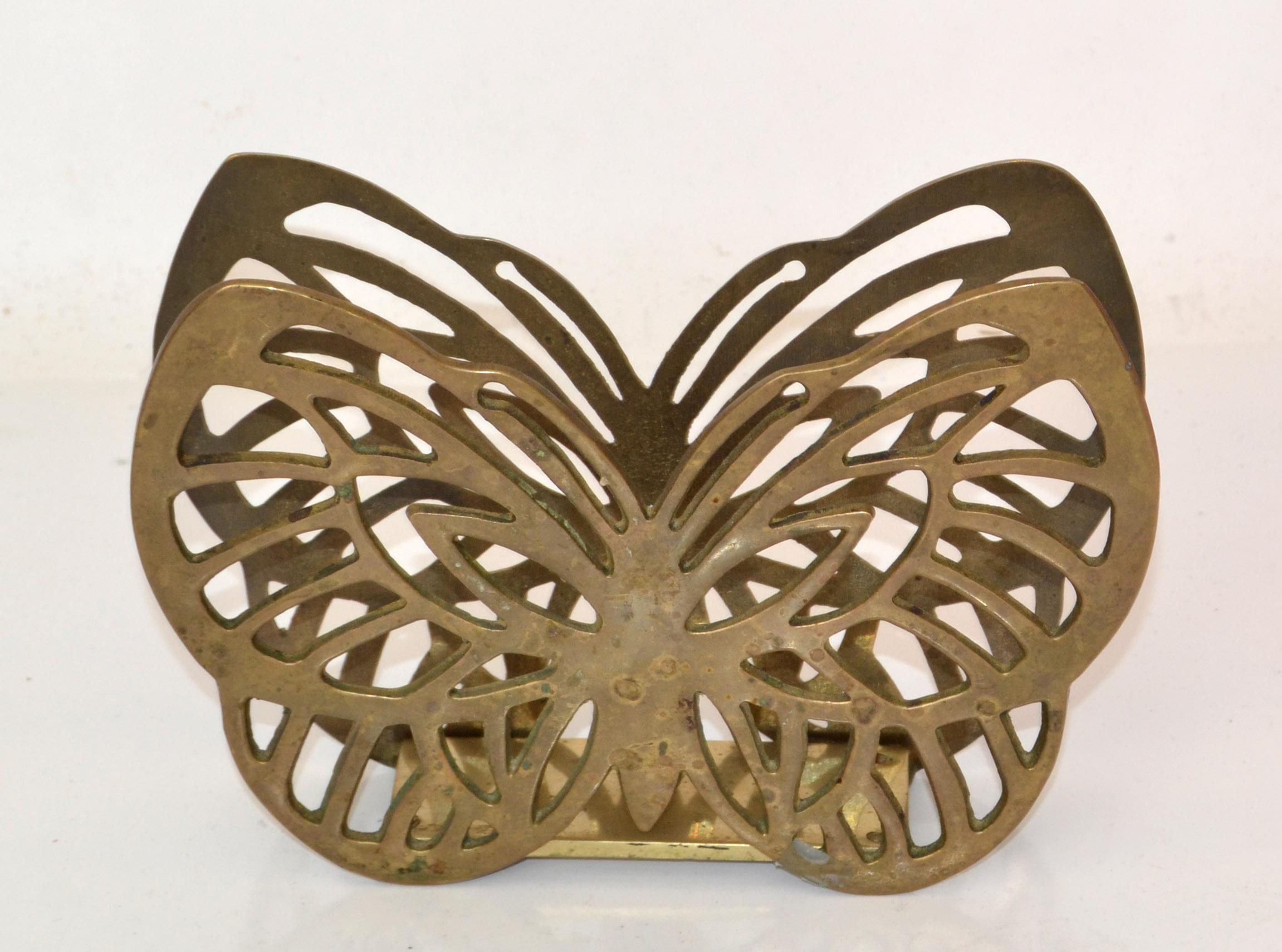 Hollywood Regency Handcrafted Brass Butterfly Napkin Holder Table /  Serveware  For Sale 5