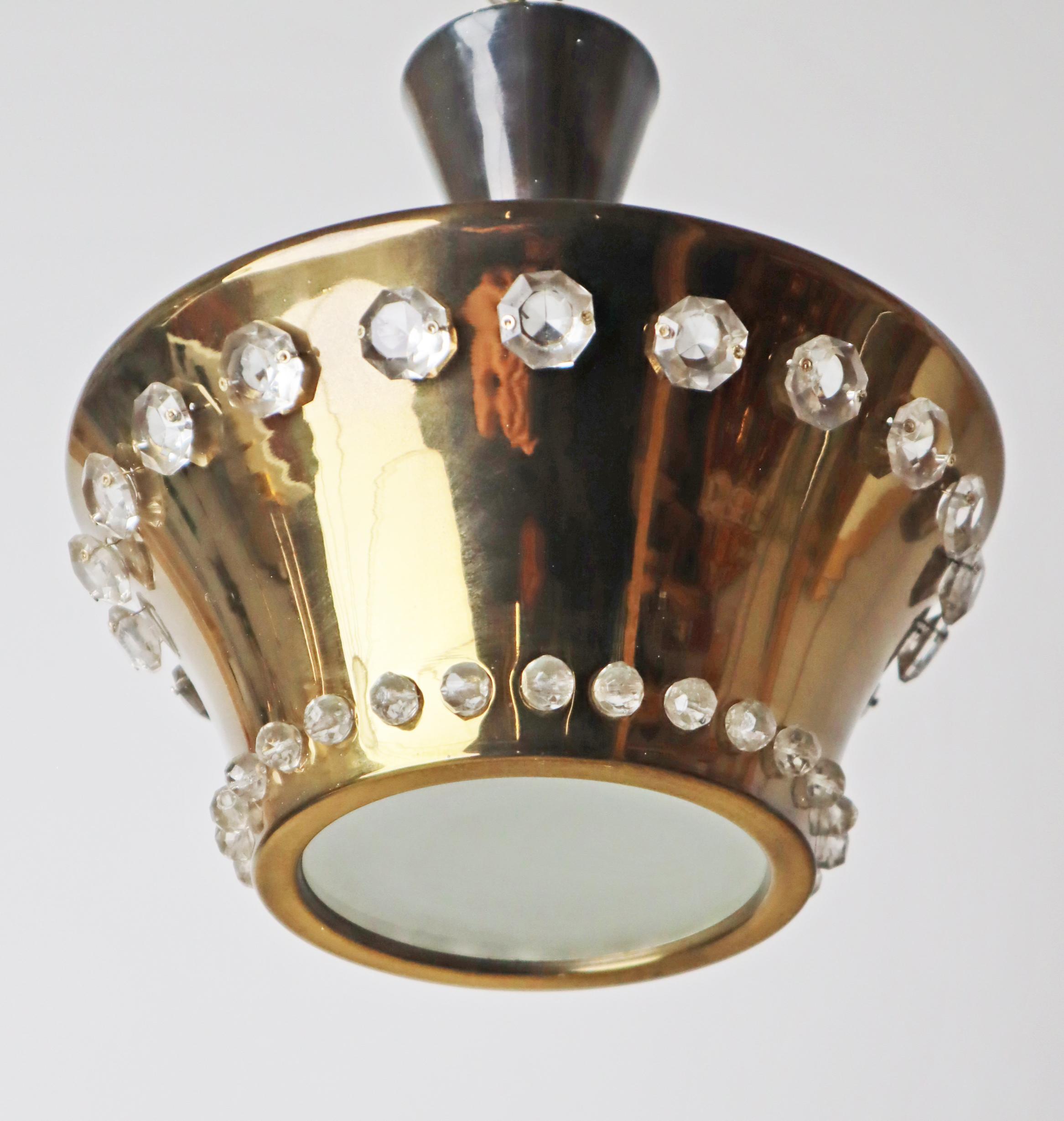 Hollywood Regency Hängelampe aus Messing und Bleikristall, Österreich 1950er Jahre im Angebot 7