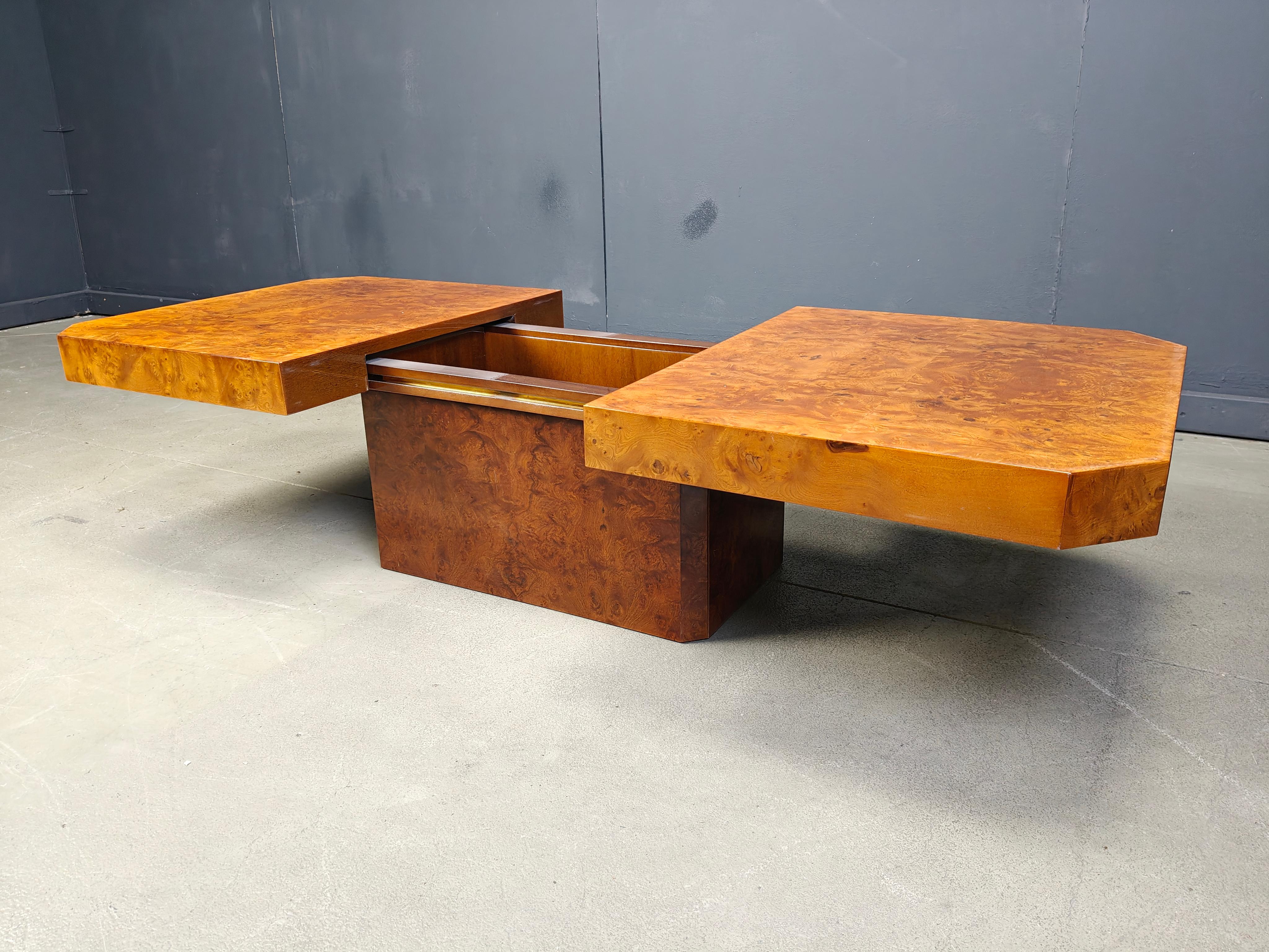 Mesa de centro con barra oculta Hollywood regency, años 70 Italiano en venta