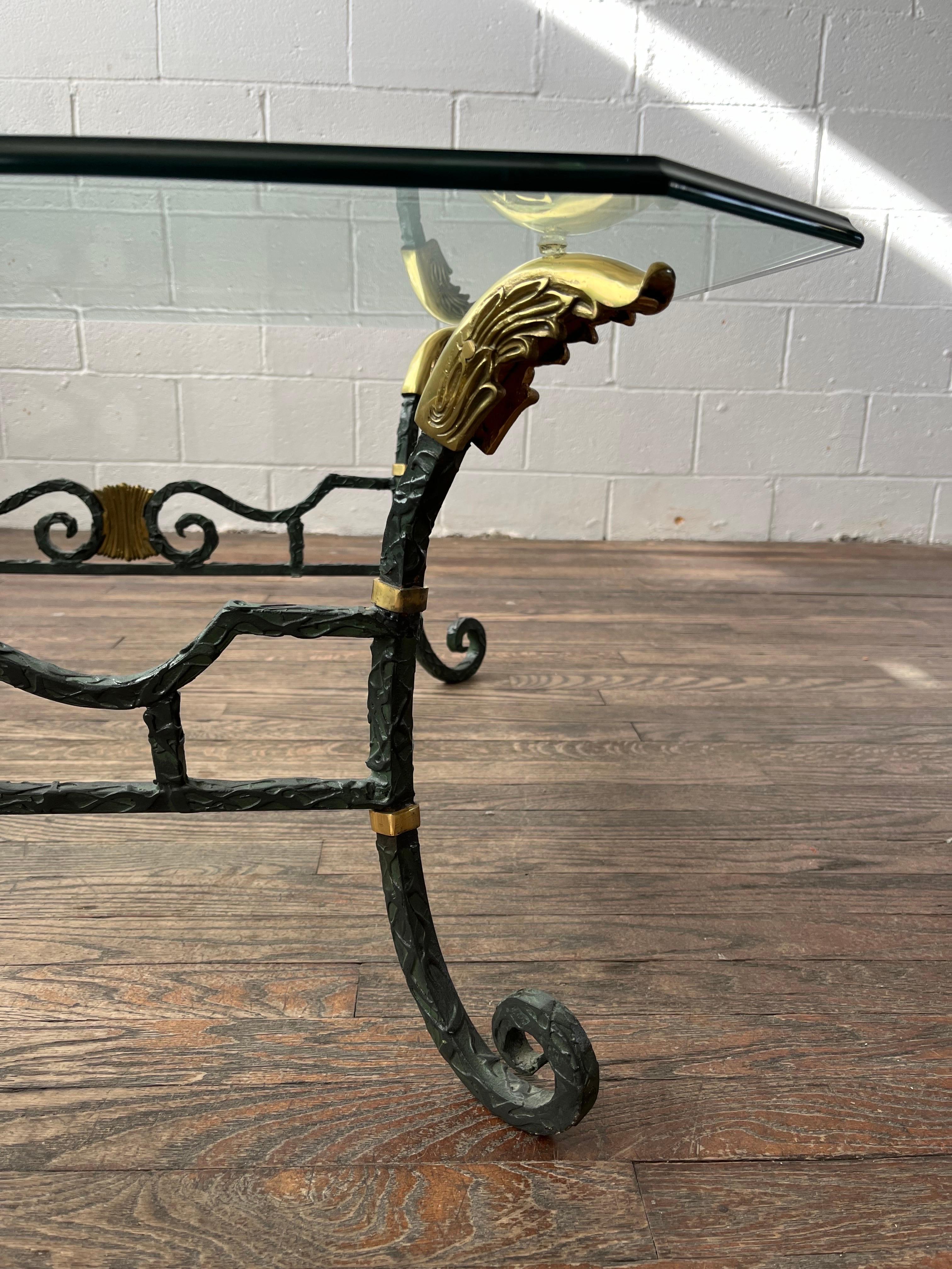 Unknown Hollywood Regency Iron and Brass Coffee Cocktail Table For Sale