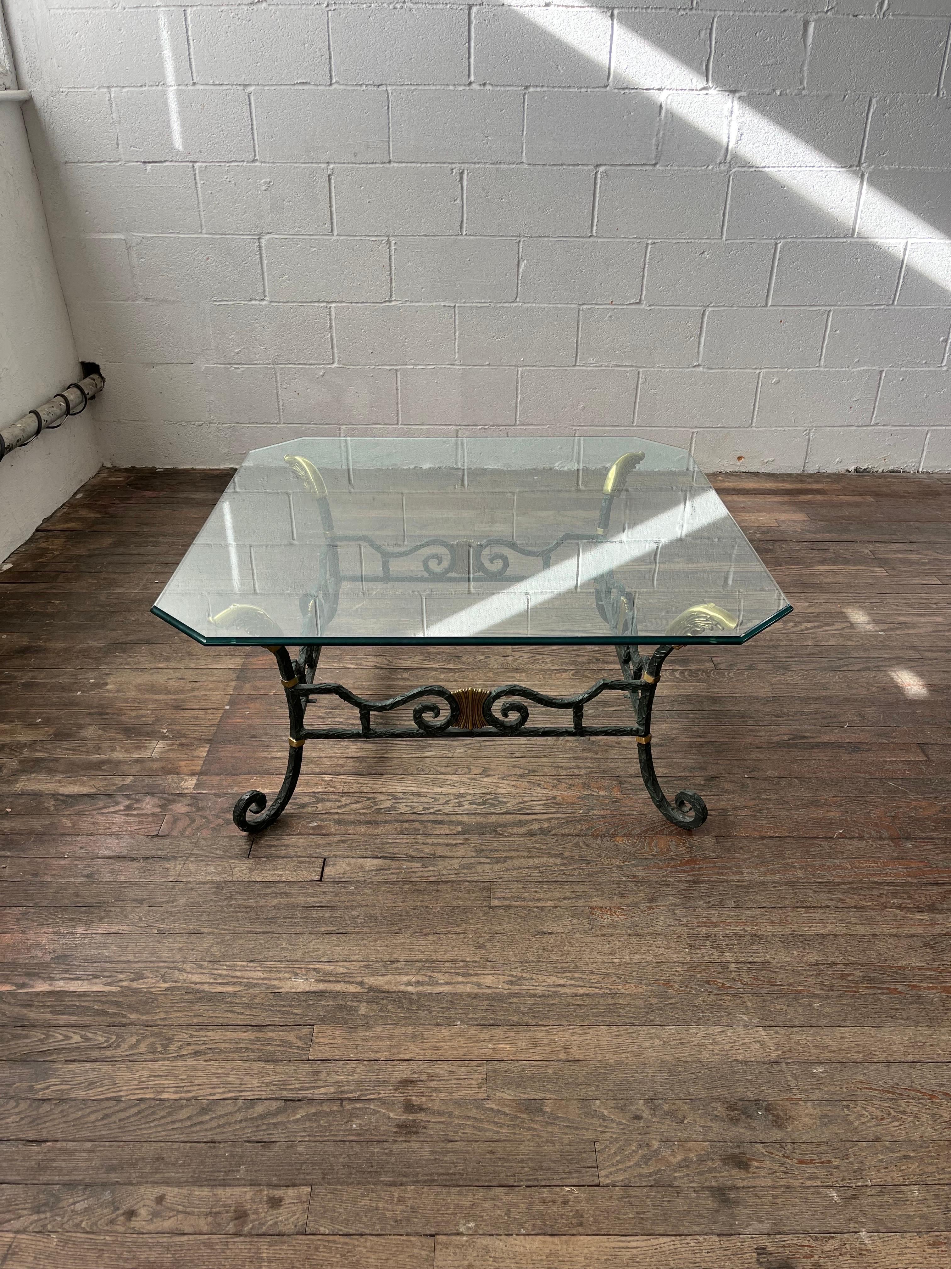 Hollywood Regency Iron and Brass Coffee Cocktail Table In Good Condition For Sale In W Allenhurst, NJ