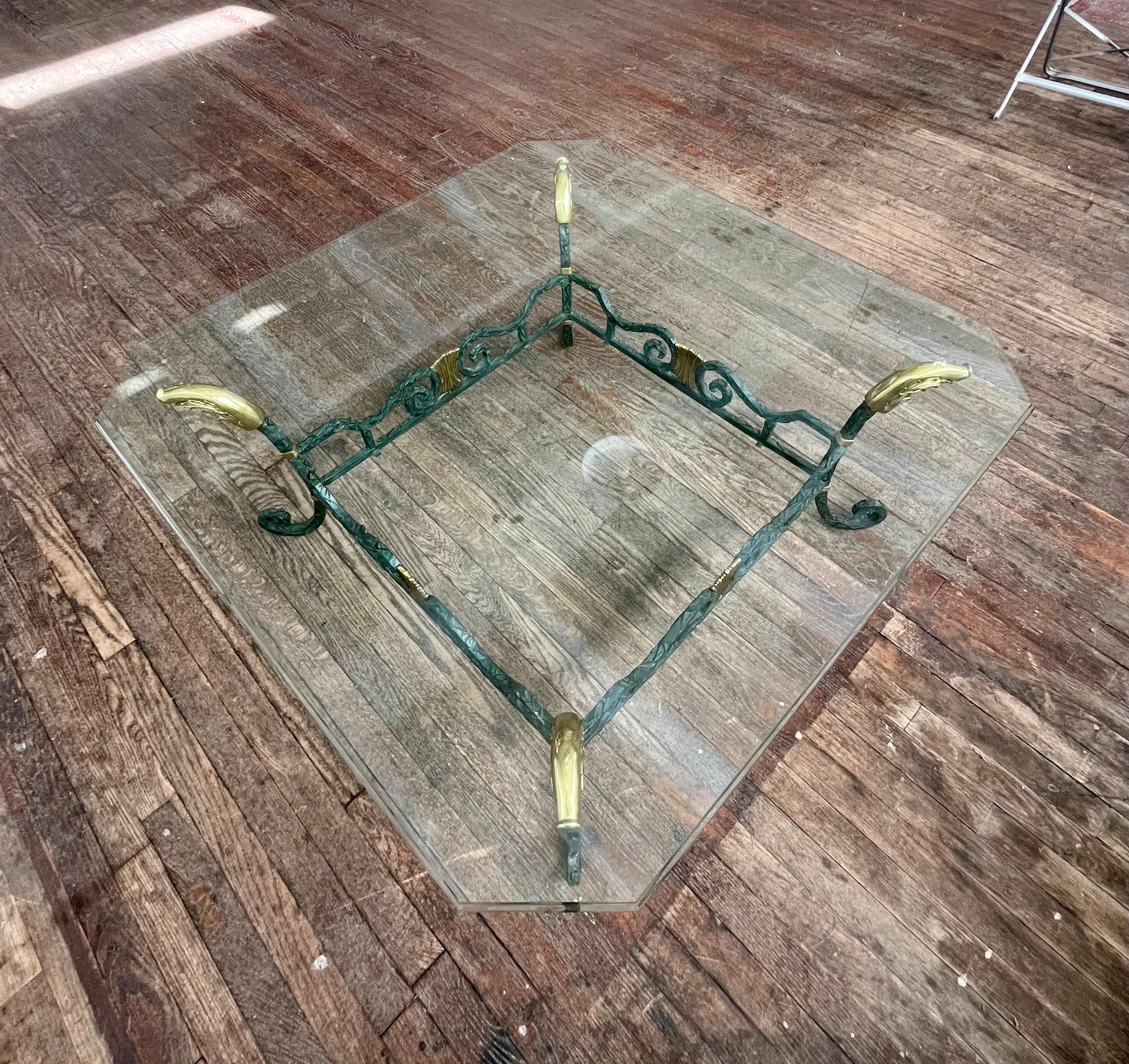 20th Century Hollywood Regency Iron and Brass Coffee Cocktail Table For Sale