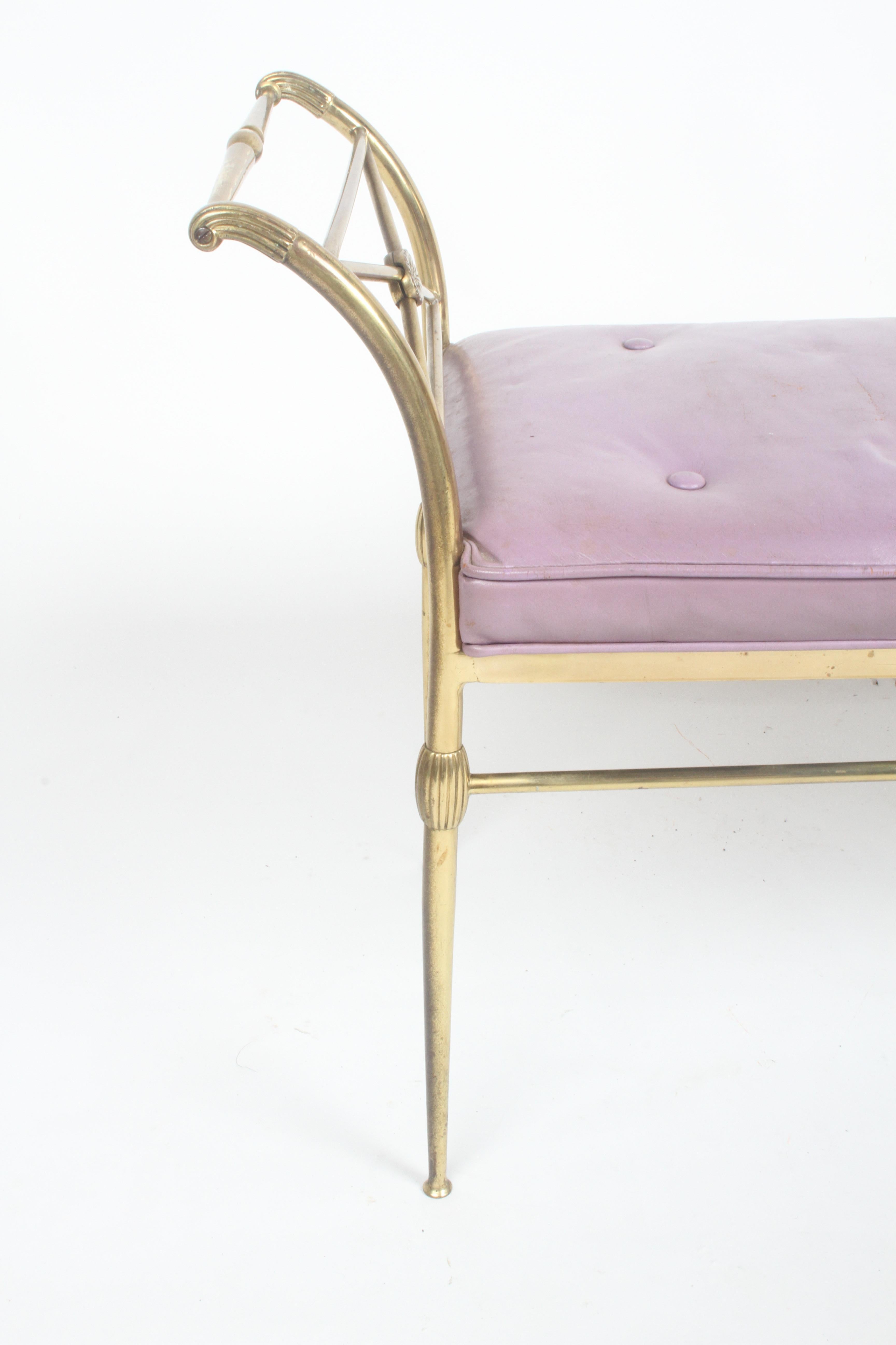 Mid-20th Century Hollywood Regency Italian Brass Bench with Arms on Tapered Legs Violet Leather