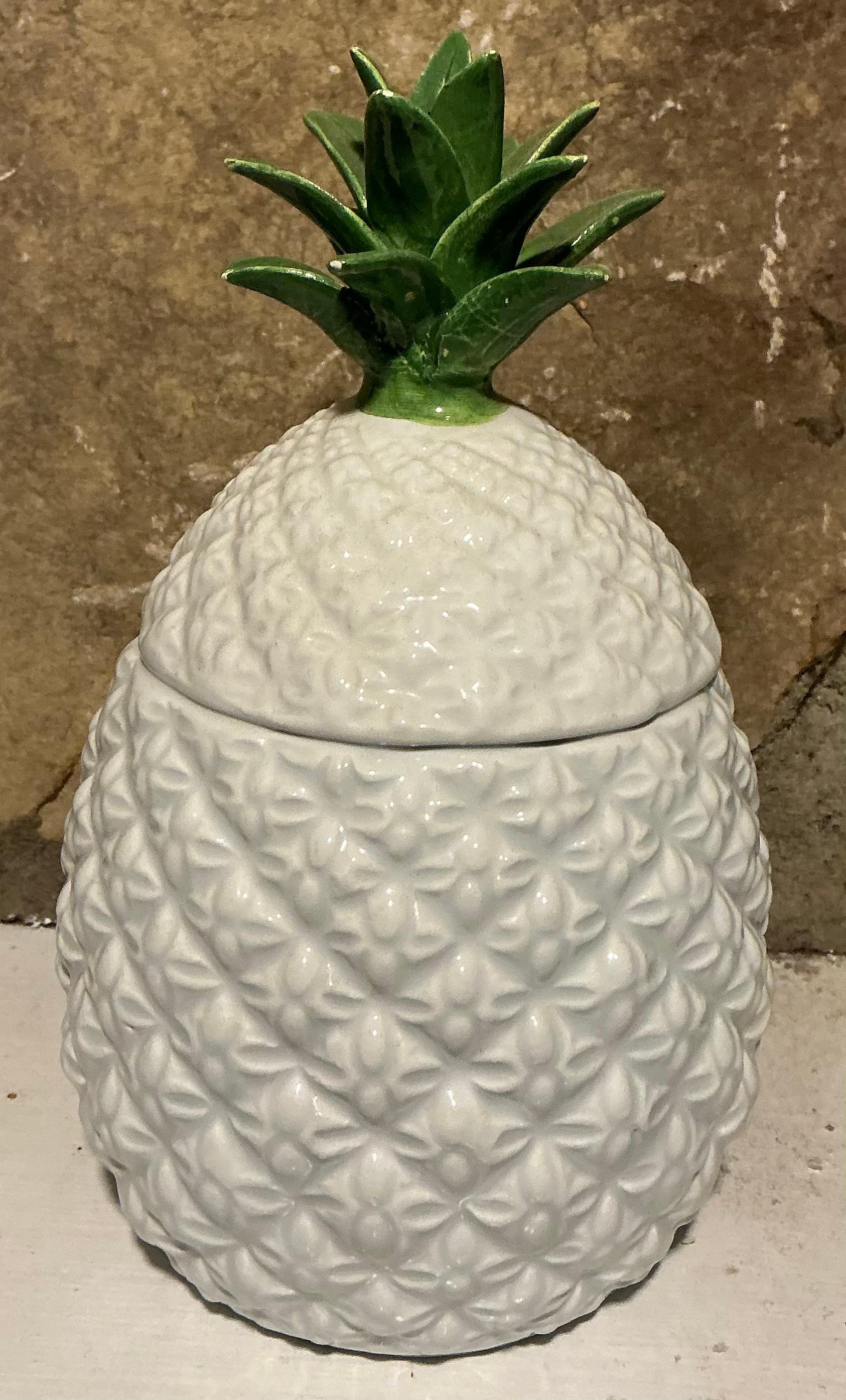 Italiano Vasetti / Cachepot in ceramica a forma di ananas Hollywood Regency - coppia in vendita