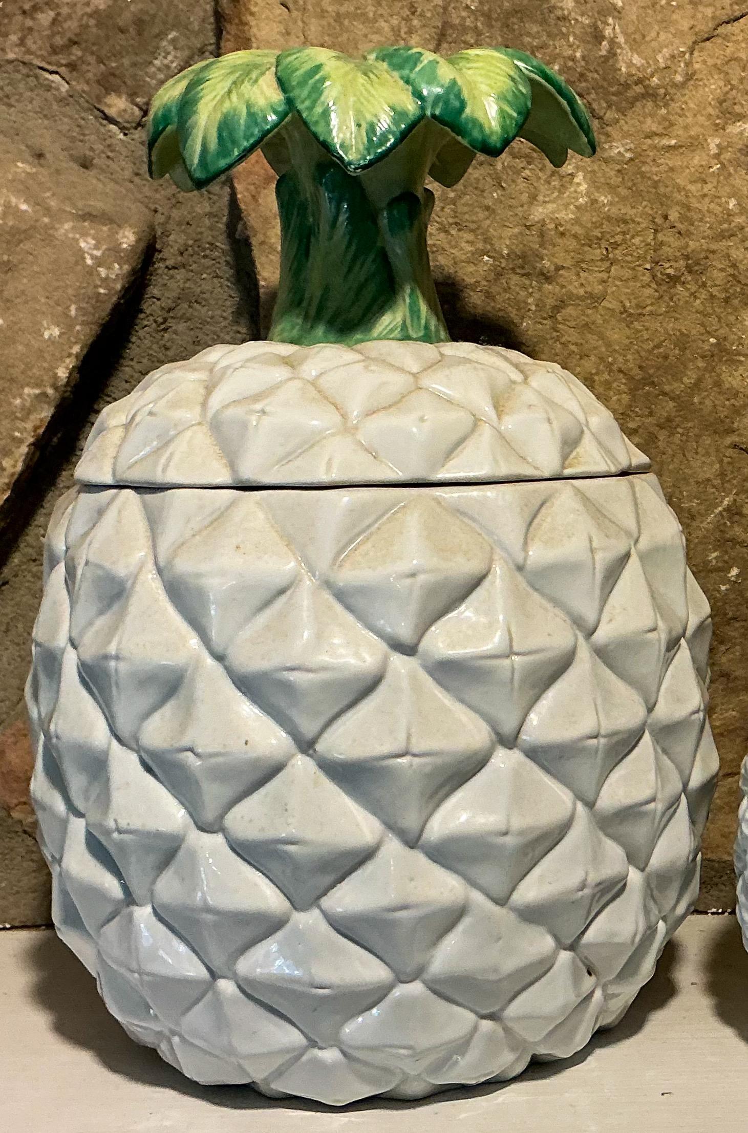 Vasetti / Cachepot in ceramica a forma di ananas Hollywood Regency - coppia in vendita 3