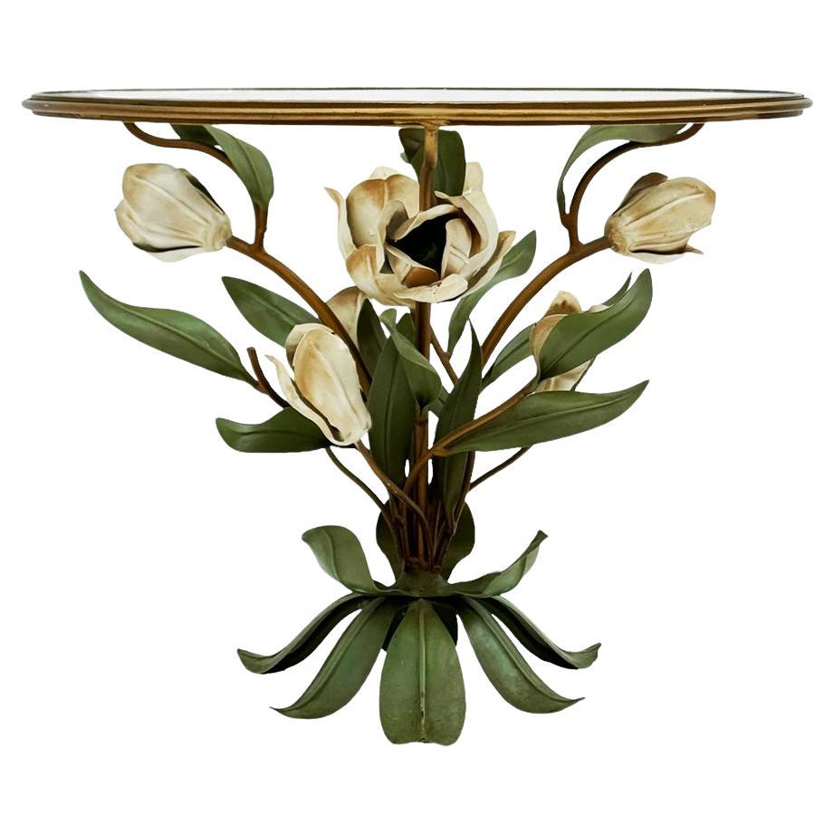 Table d'appoint ou table à cocktail italienne Hollywood Regency en laiton et verre à motifs floraux 
